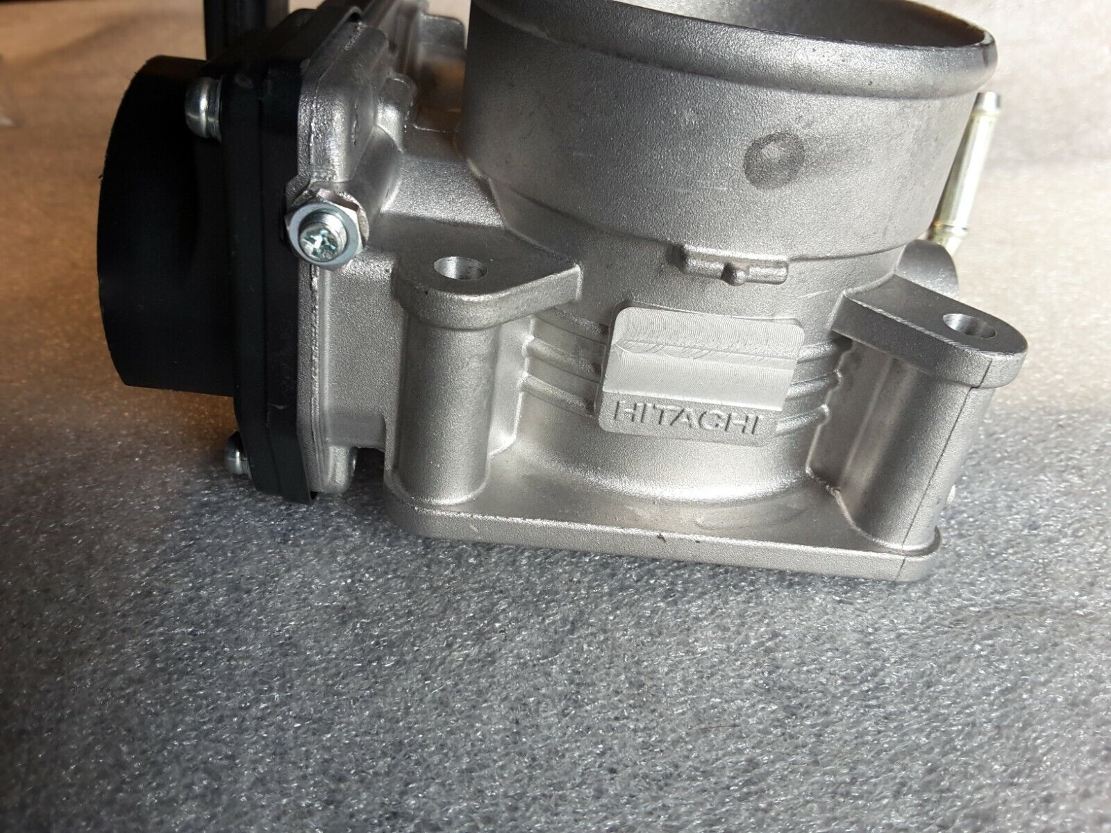 Drosselklappenstutzen Drosselklappe HITACHI ,NISSAN Qashqai X-Trail 2.0L 2007-