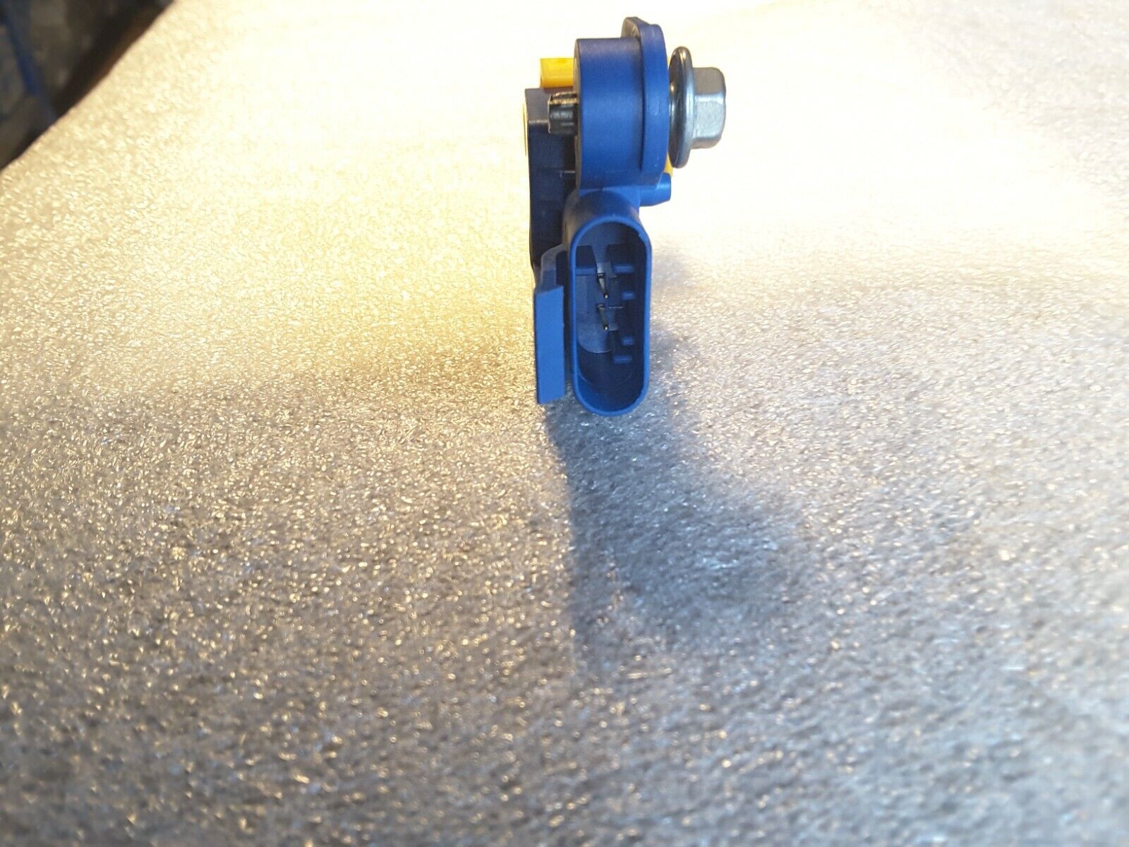 Airbag Sensor Crashsensor vorne Links Original GM , 93162253 Tigra TwinTop NEU.