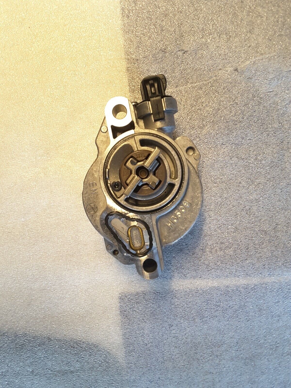 Unterdruckpumpe Vakuumpumpe Ford C-Max C214 03-07 1,6 TDCi C16DD0X NEU.