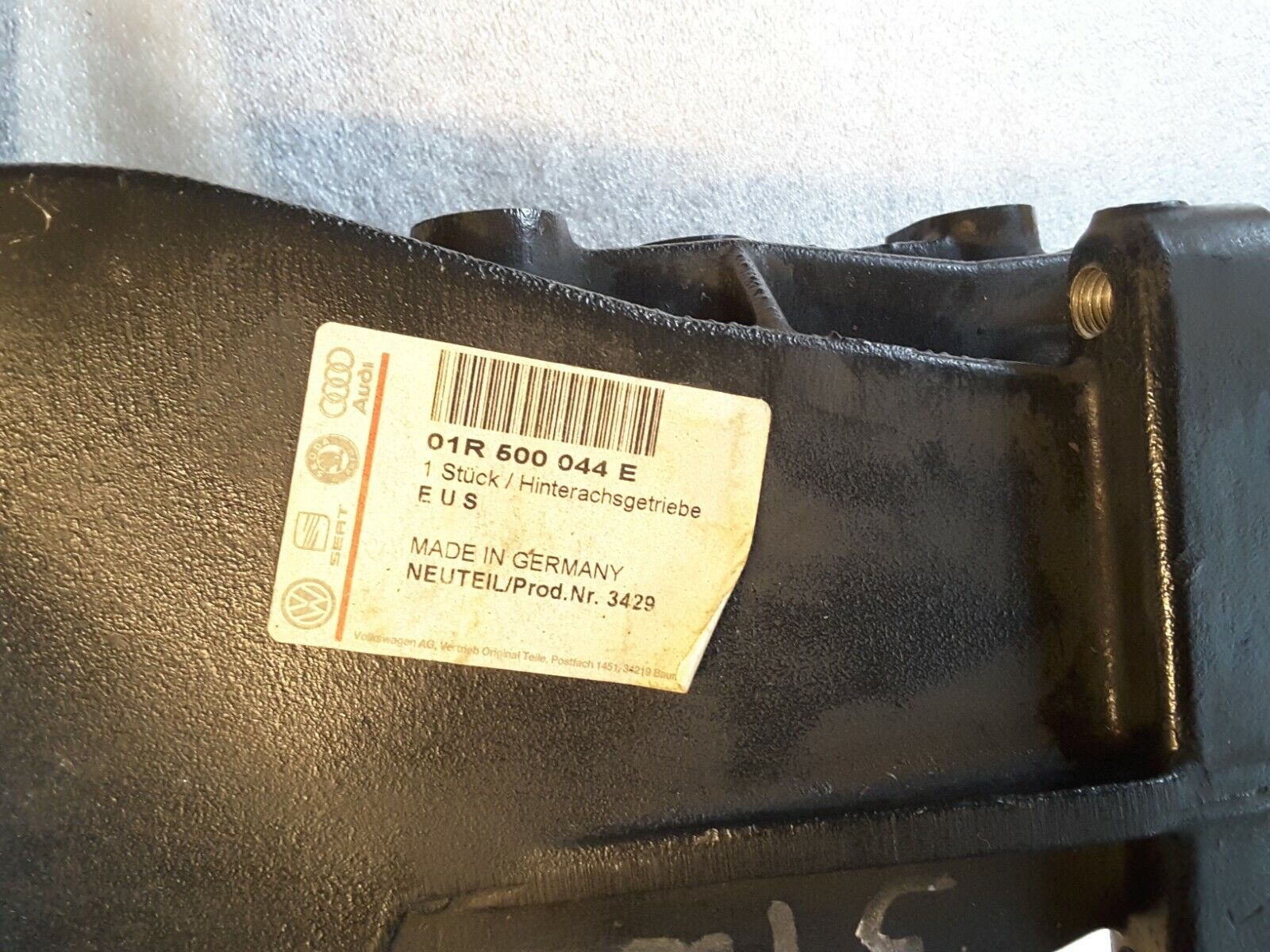 Diferencial trasero VW 01R500044E 3 B Passat Variant 2.8 V6 4Motion NUEVO.