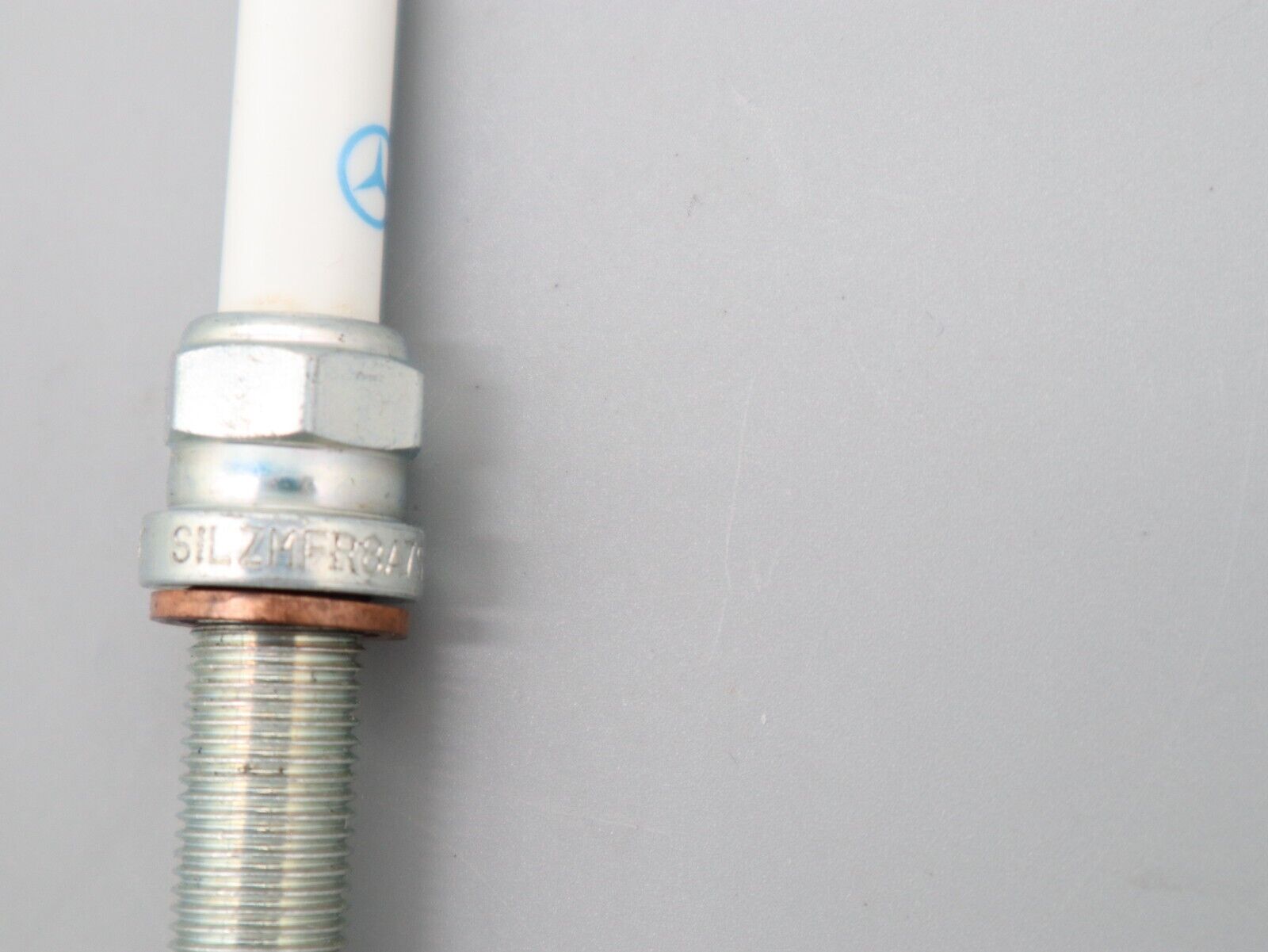 Zündkerze Original Mercedes-Benz A-Klasse AMG GT/GT S B-Klasse SILZMFR8A7S Neu.