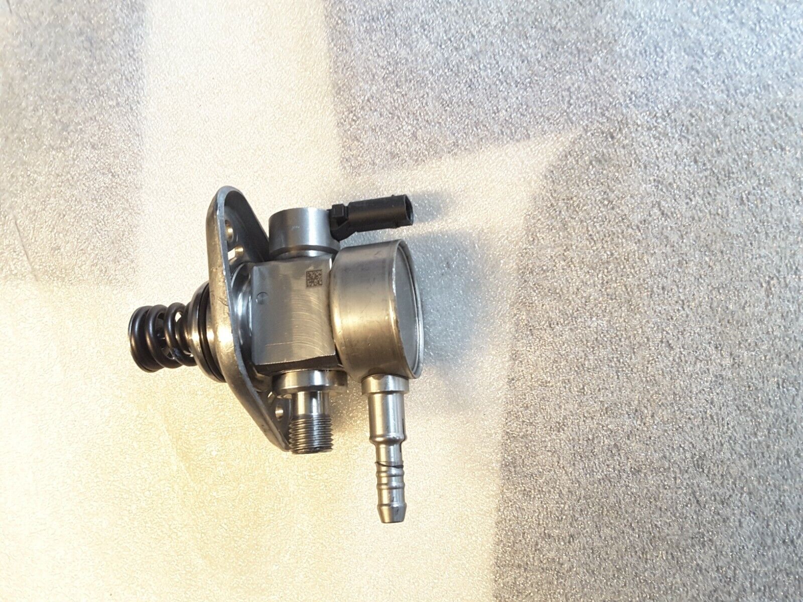 Hochdruckpumpe Einspritzpumpe 07P127025E Original VW Audi Seat Skoda 07P127025E