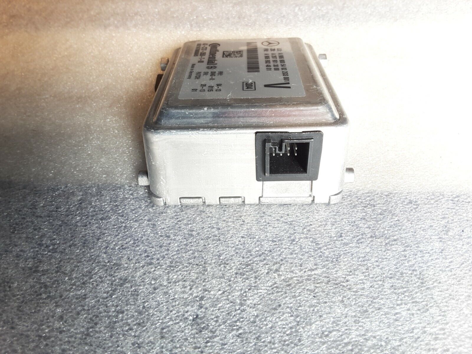 Cámara frontal módulo controlador original Mercedes W212, W207 NUEVO.