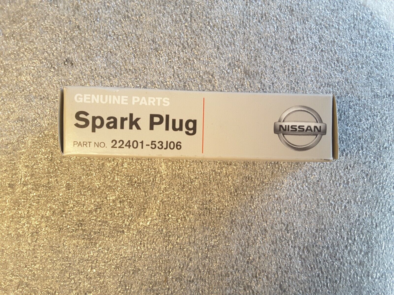Zündkerze Original NISSAN Sunny 100NX Pathfinder Terrano 22401-53J06 NEU.