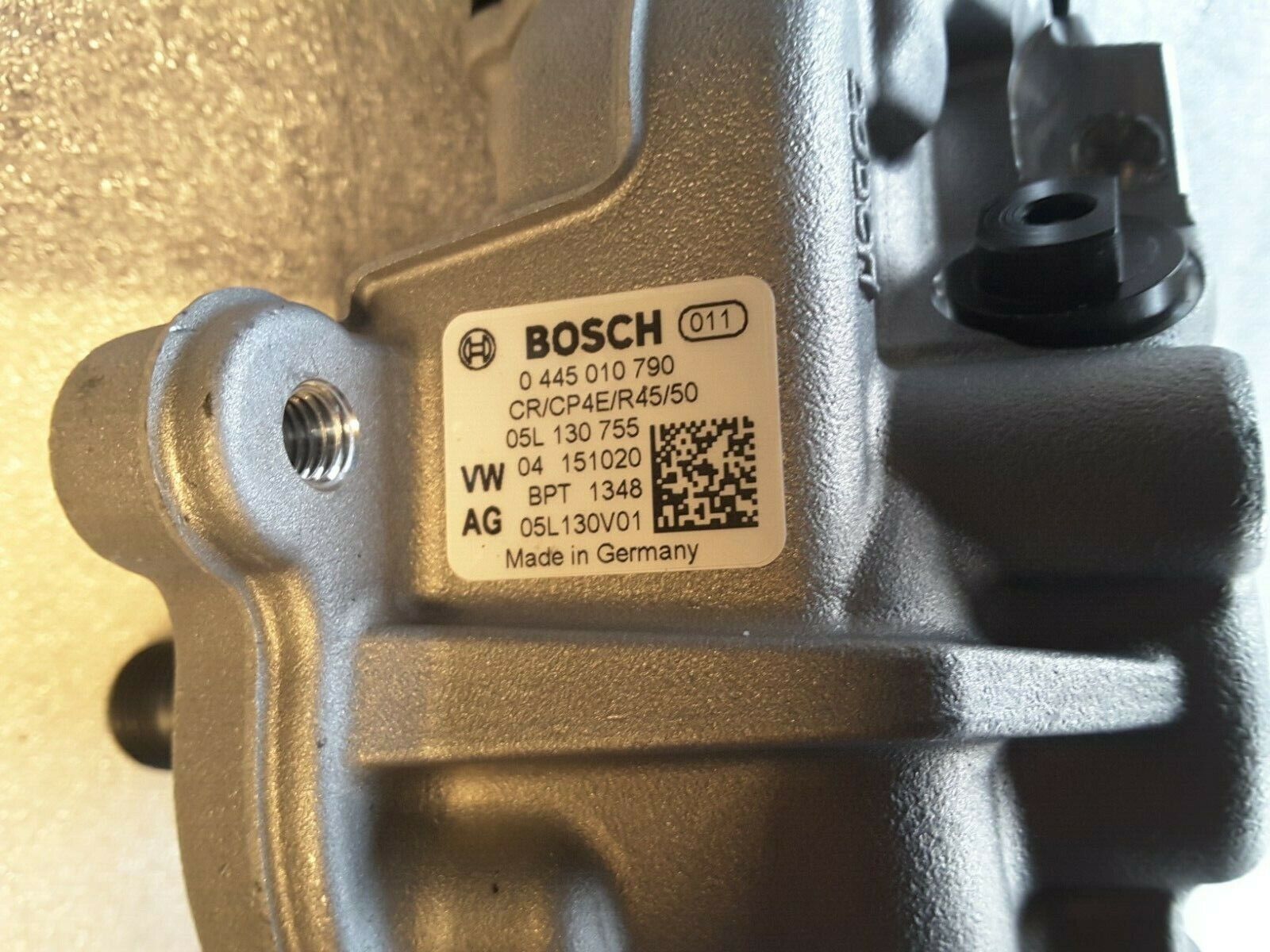 Hochdruckpumpe Original VW, Skoda, Audi TDI 05L130755, Bosch 0 445 010 790 NEU.