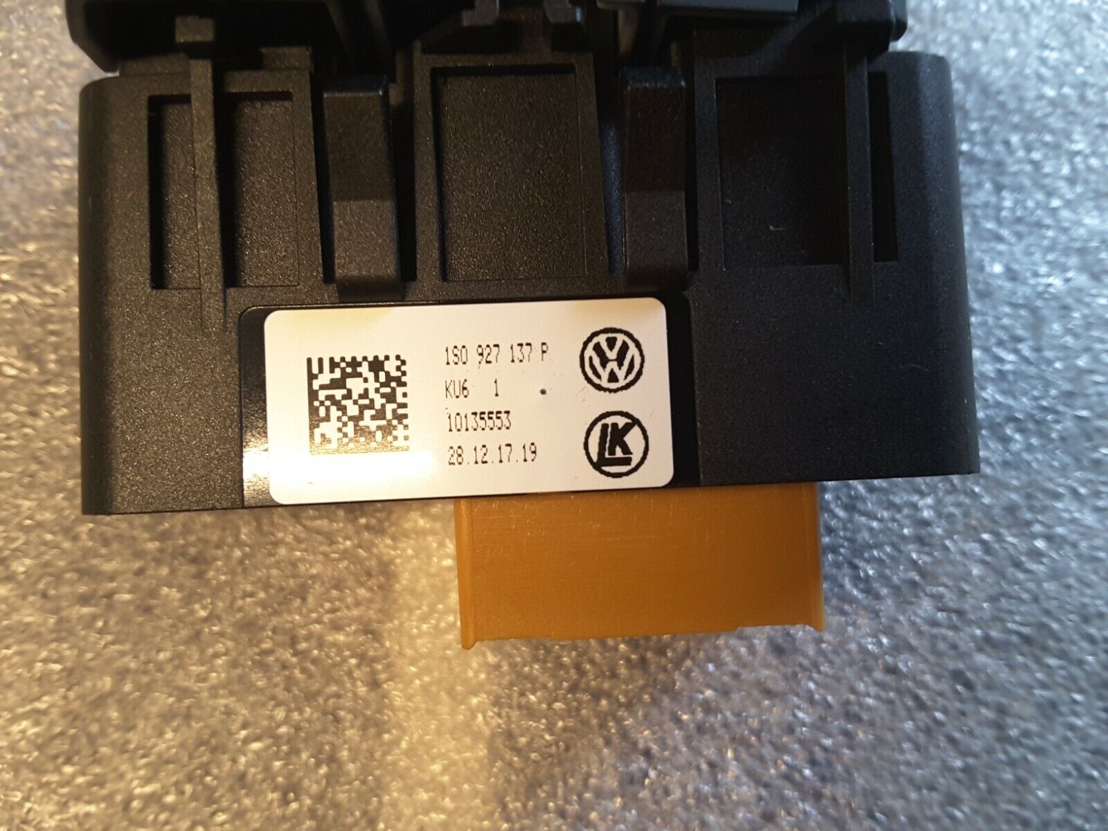Start-Stopp Schalter Original Volkswagen UP 1S0927137P Neu.