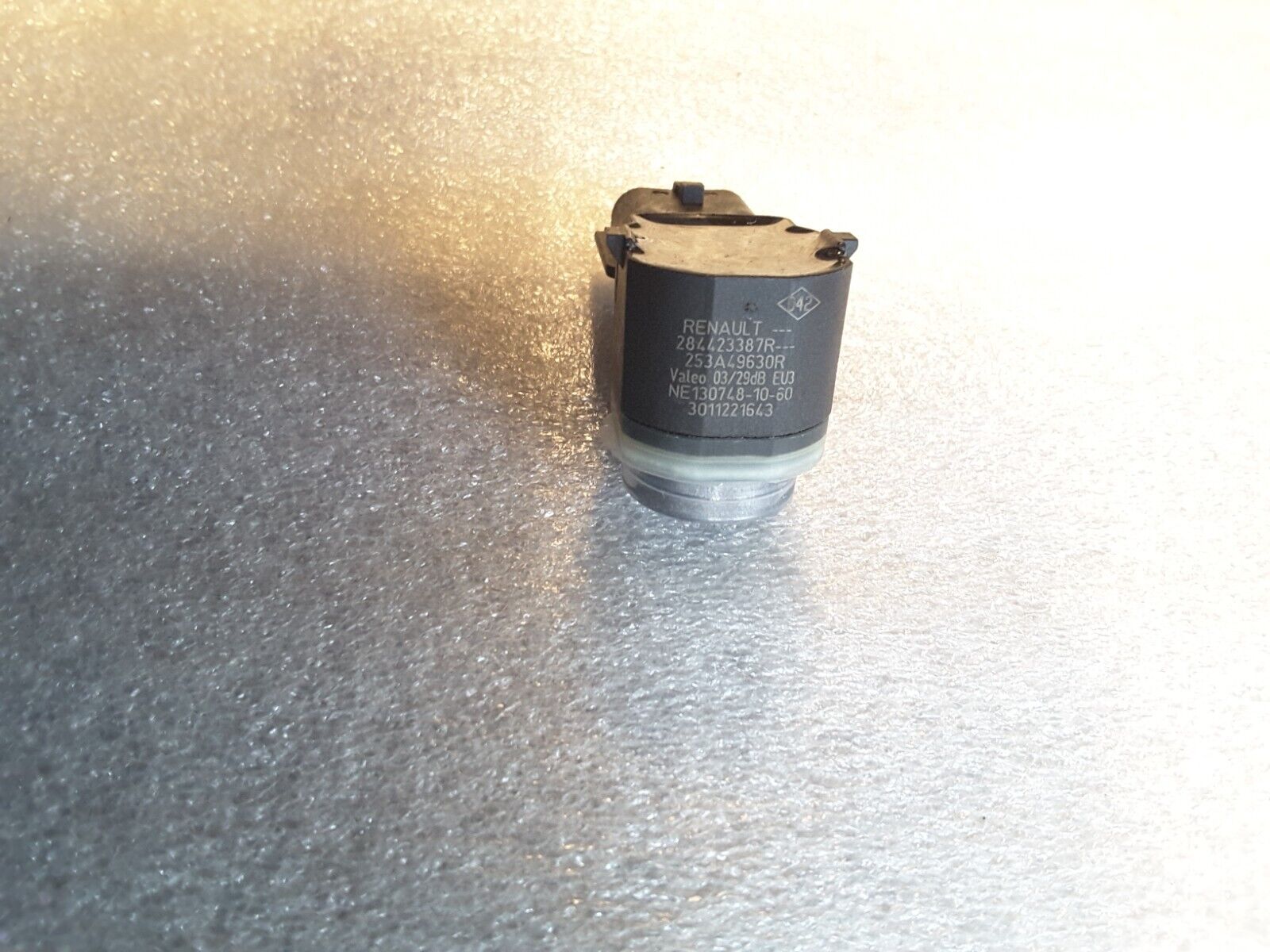 Parksensoren Original RENAULT CLIO V 1.5 BLUE DCI 115, Megane III 284423387R