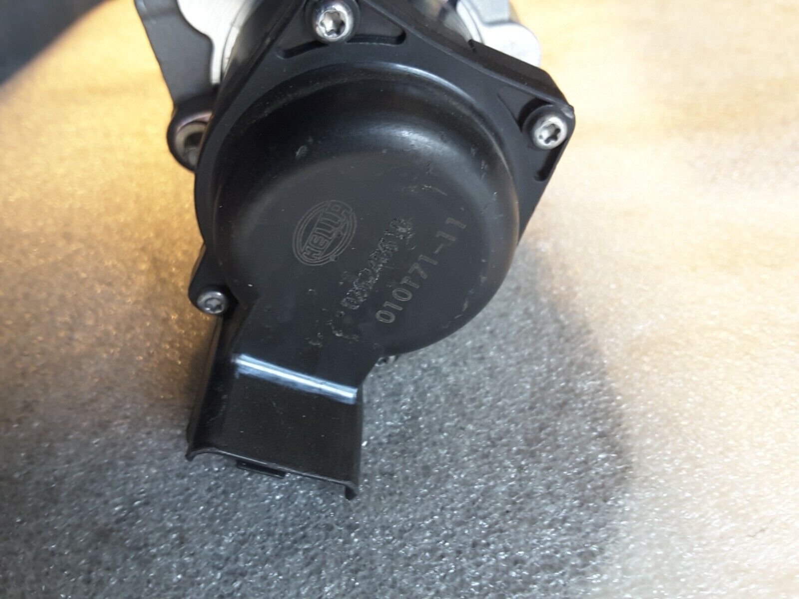 AGR-Ventil HELLA 6NU 010 171-101 für MAZDA ,CITROËN ,PEUGEOT, VOLVO , MINI NEU.