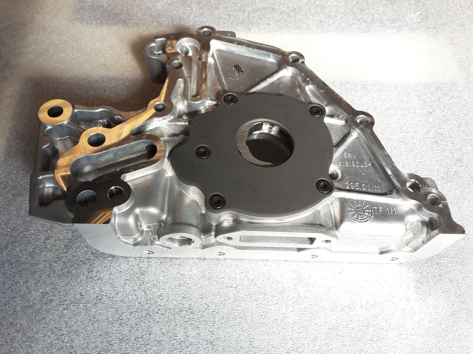 Bomba de aceite original VW Golf VII 1.2 TSI 63 - 81 KW Seat Leon Skoda Octavia Yeti NUEVO