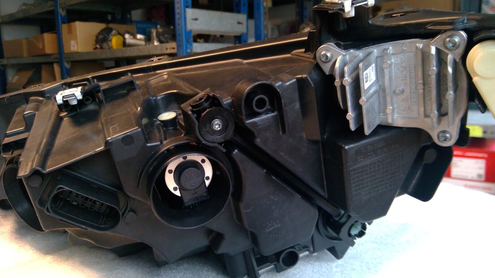 Frontscheinwerfer Original VW VIII 8 5H1941006 LED Rechts Komplet Steuergerät