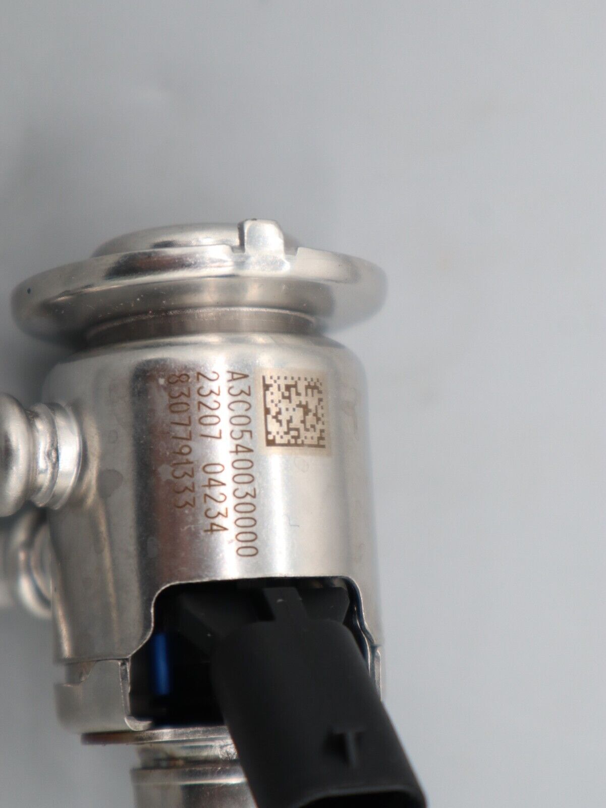 Einspritzdüse Injector Adblue Original Mercedes A0004905900 A-000-490-59-00