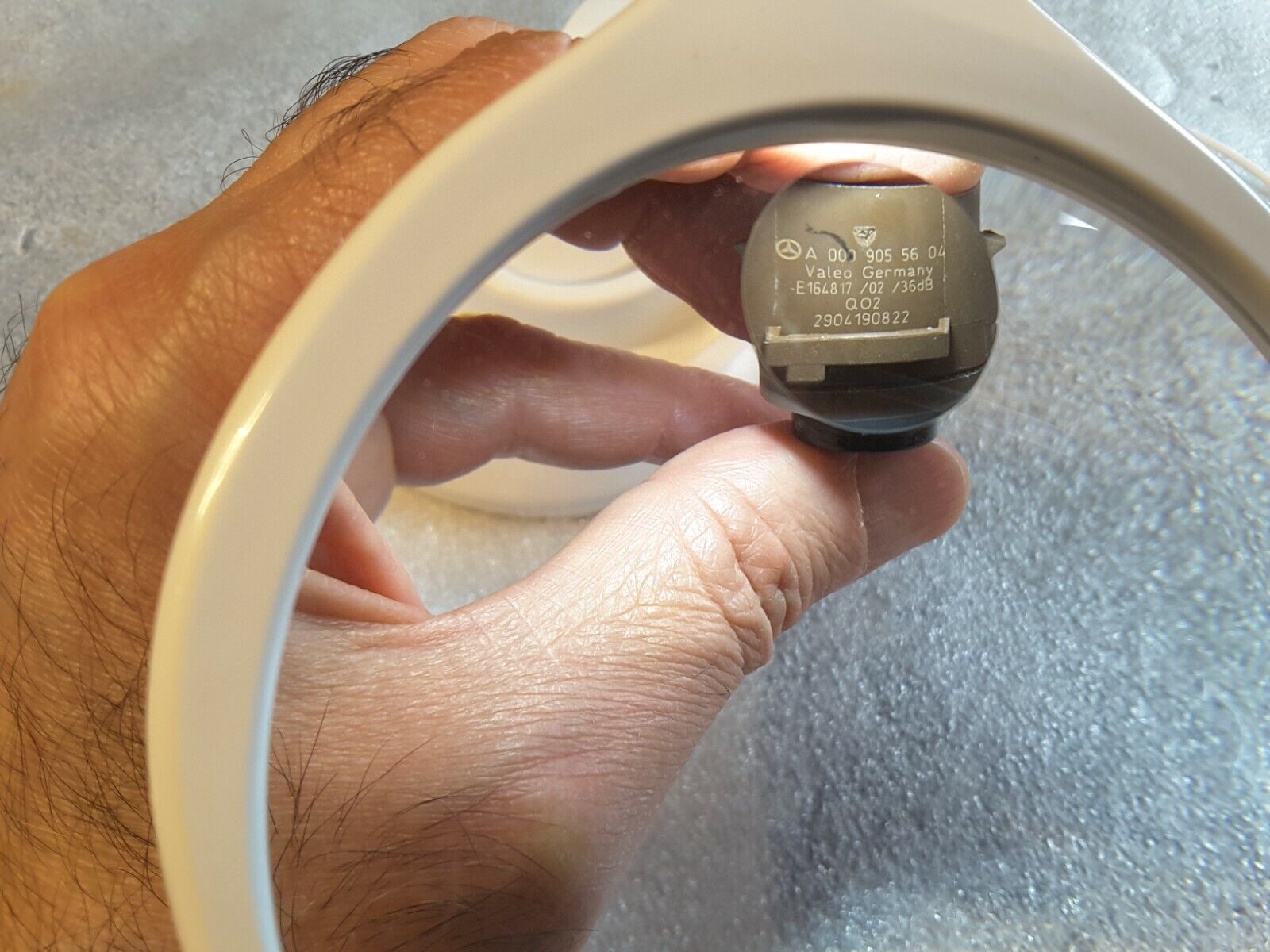 Einparkhilfe PDC Original Mercedes-Benz Sensor A0009055604 Schwarz NEU.