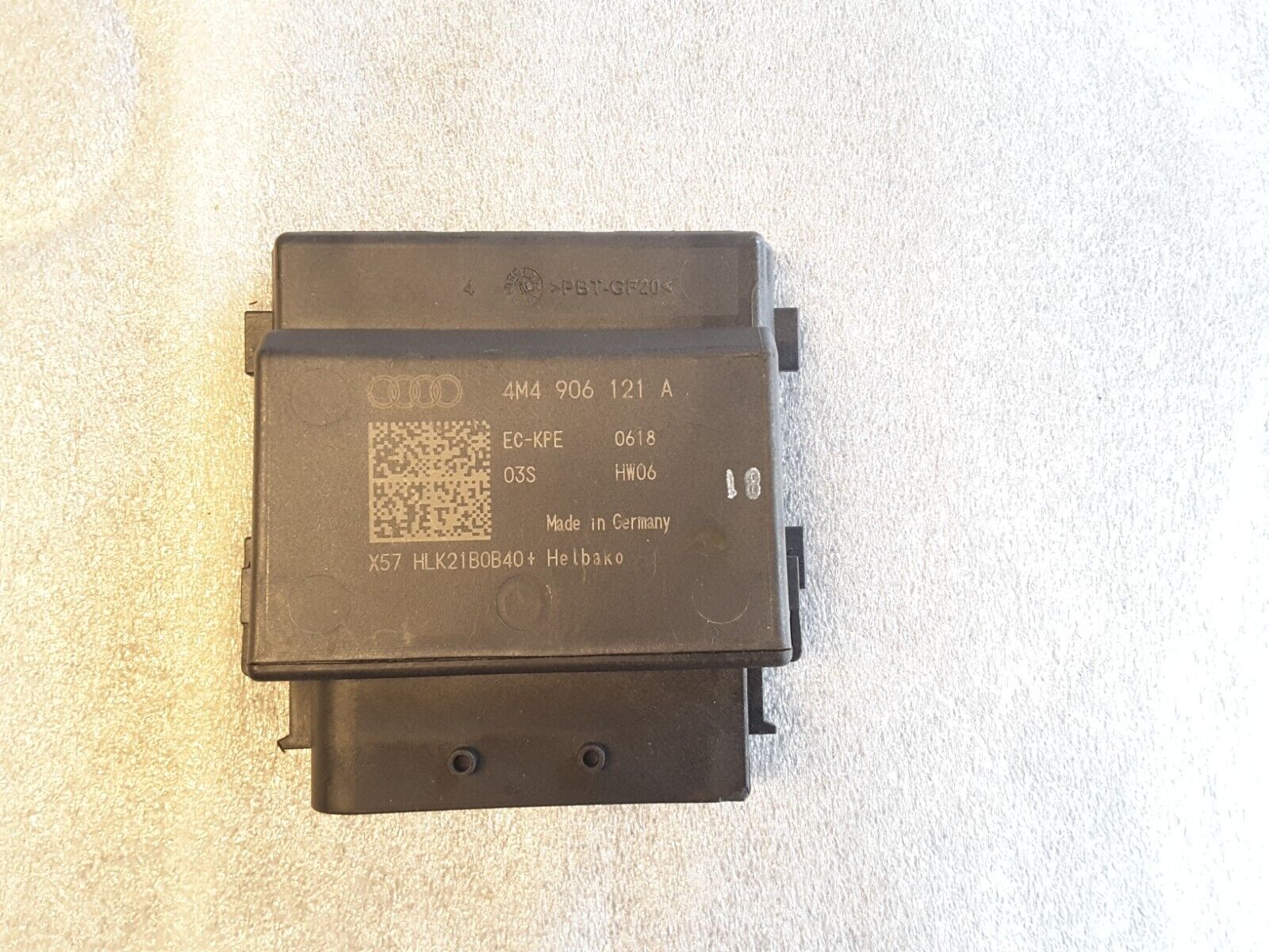 Steuergerät für Kraftstoffpumpe Original Audi & Lamborghini 4M4906121A