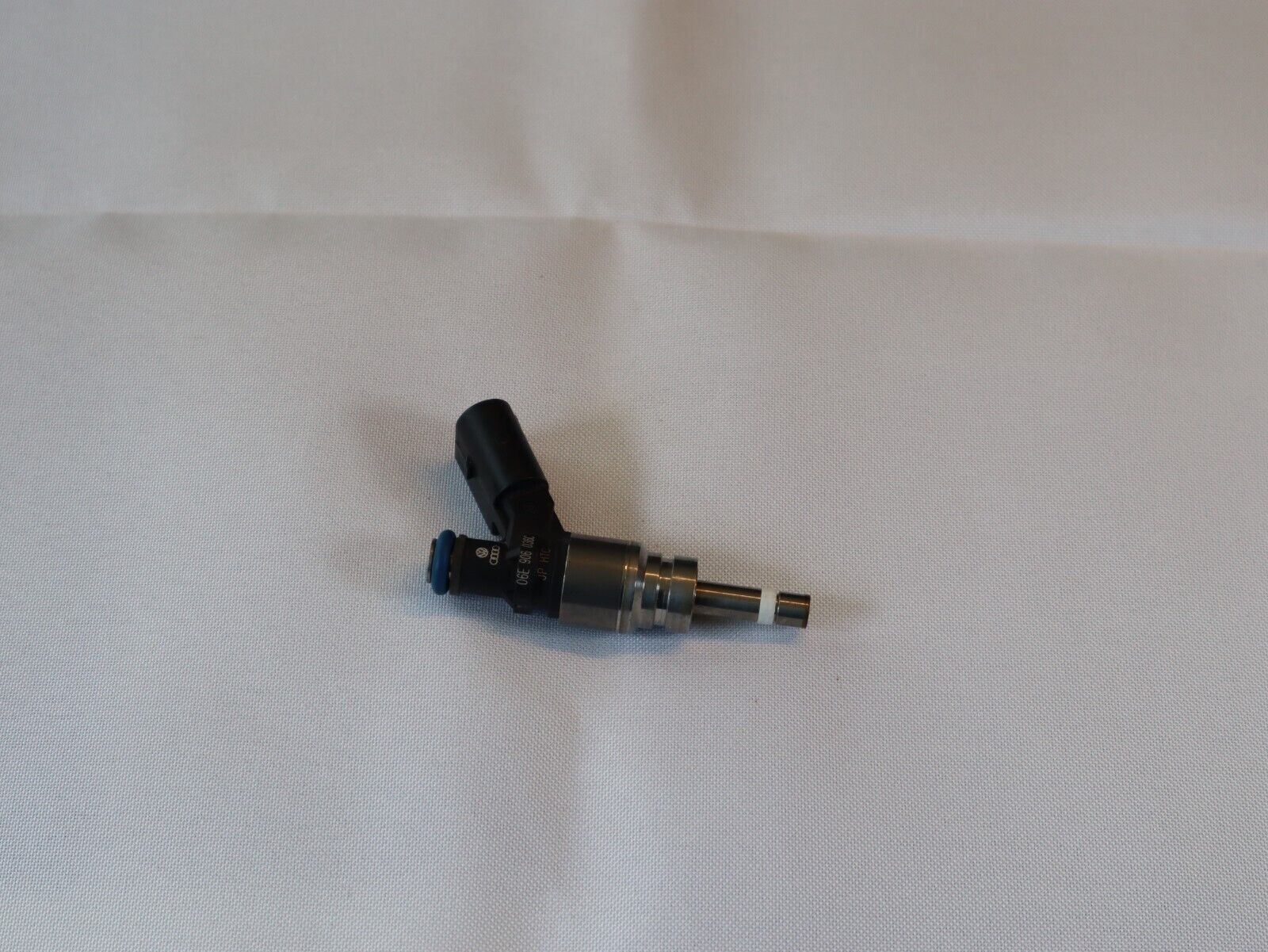 Einspritzventil Einspritzdüse original Audi A6 C6 4F 2.8 FSI V6 A8 3. 06E906036E