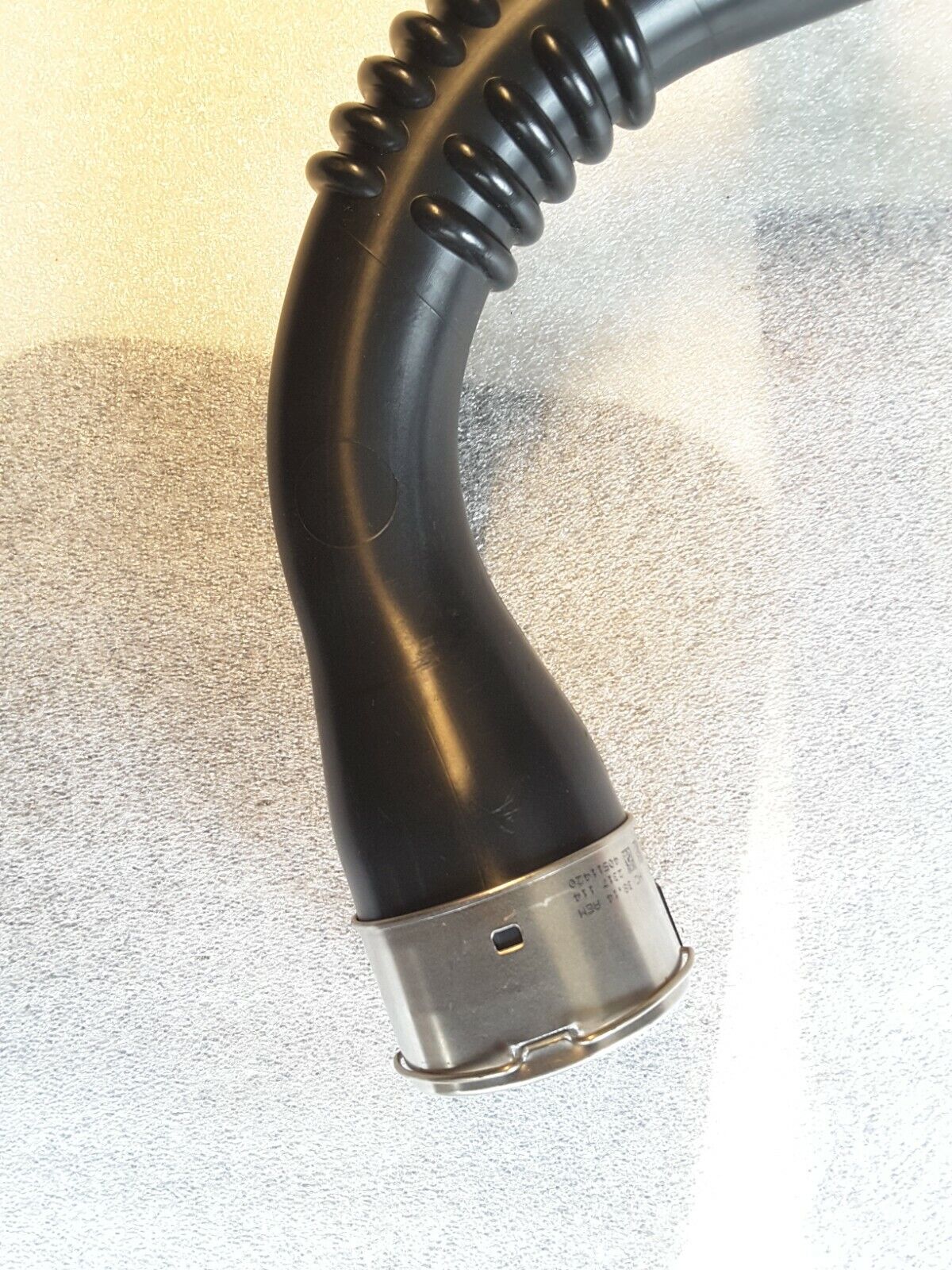 Ladeluftschlauch Original RENAULT Clio, Nissan Pulsar C13 104954A NEU.