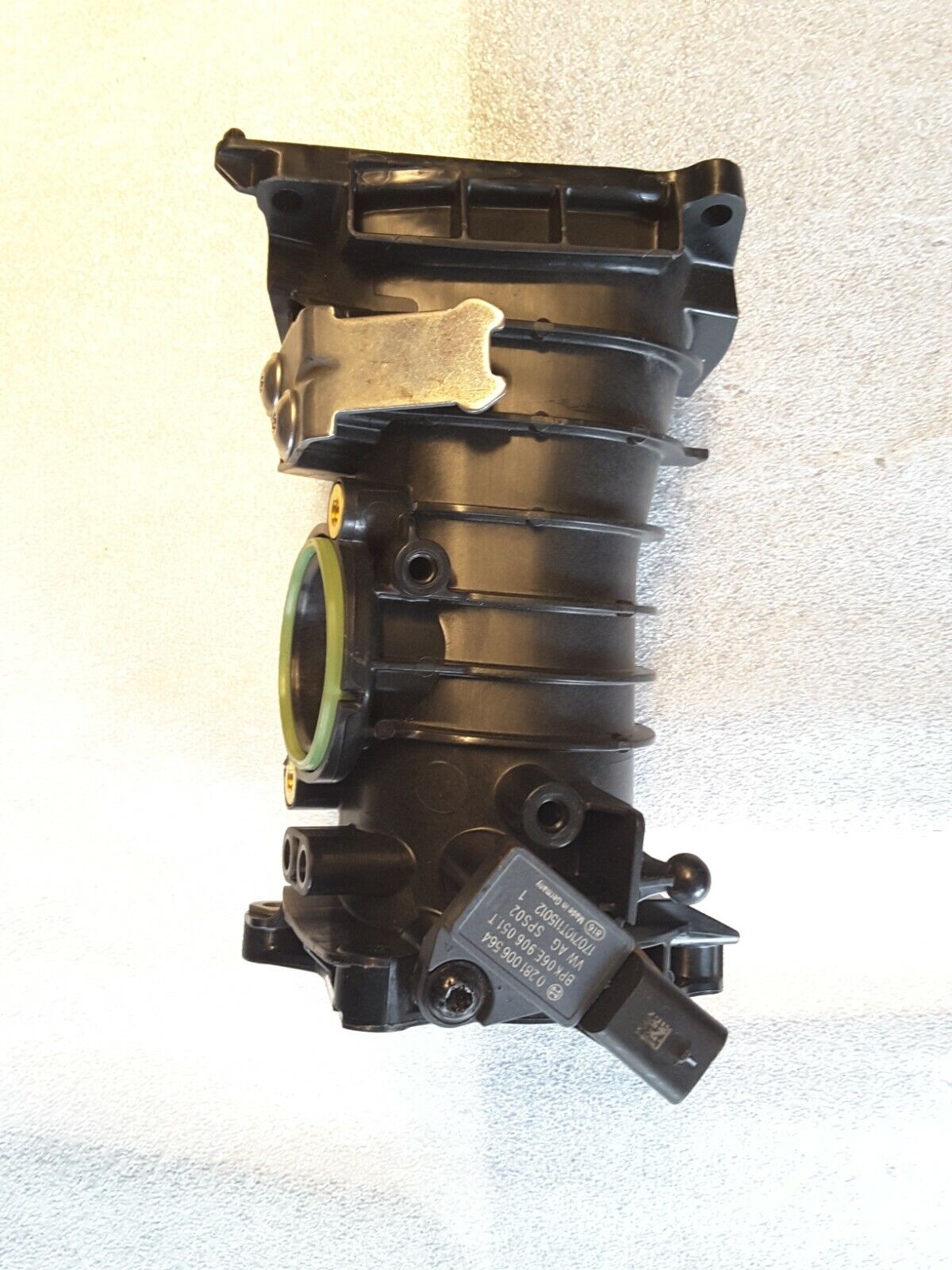 Saugrohr Luftrohr Original VW Audi TDI 059145762DC NEU.