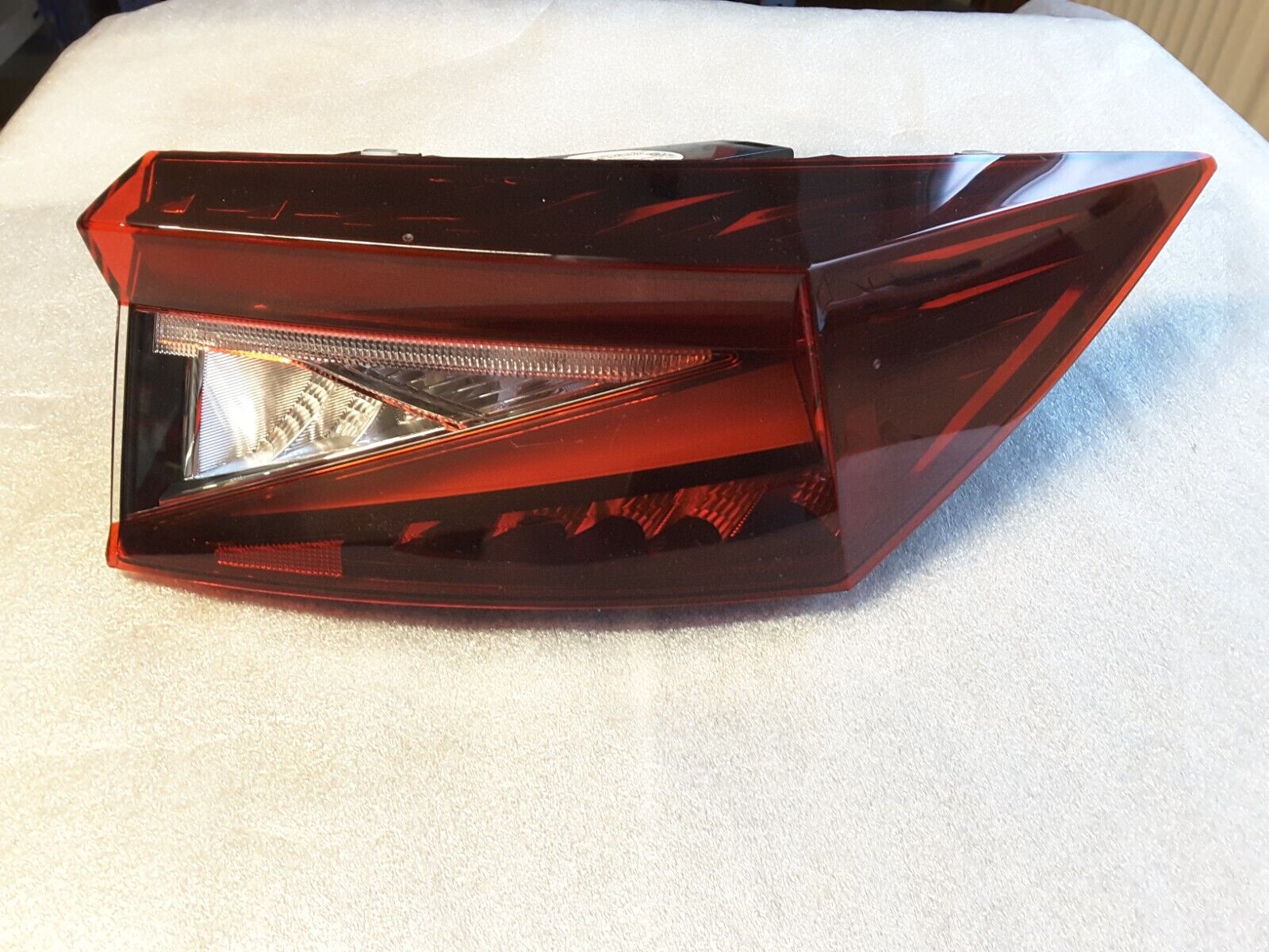 Luz trasera LED Skoda ENYAQ IV (2020-2022) 5LA945208A Derecha Rearlight