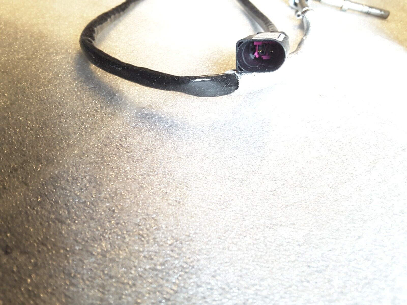 Abgastempreaturfühler Lambdasonde Original VW, Audi TDI 059906088DE NEU.