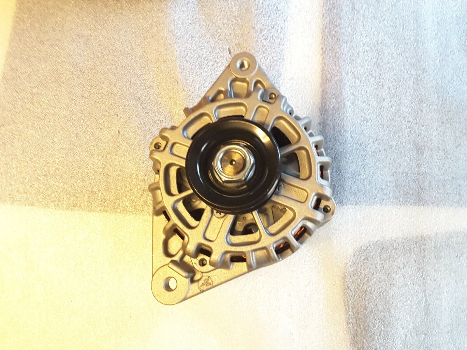 Generator Original HERTH+BUSS JAKOPARTS J5110517 Hyundai Getz, Matrix, Tucson