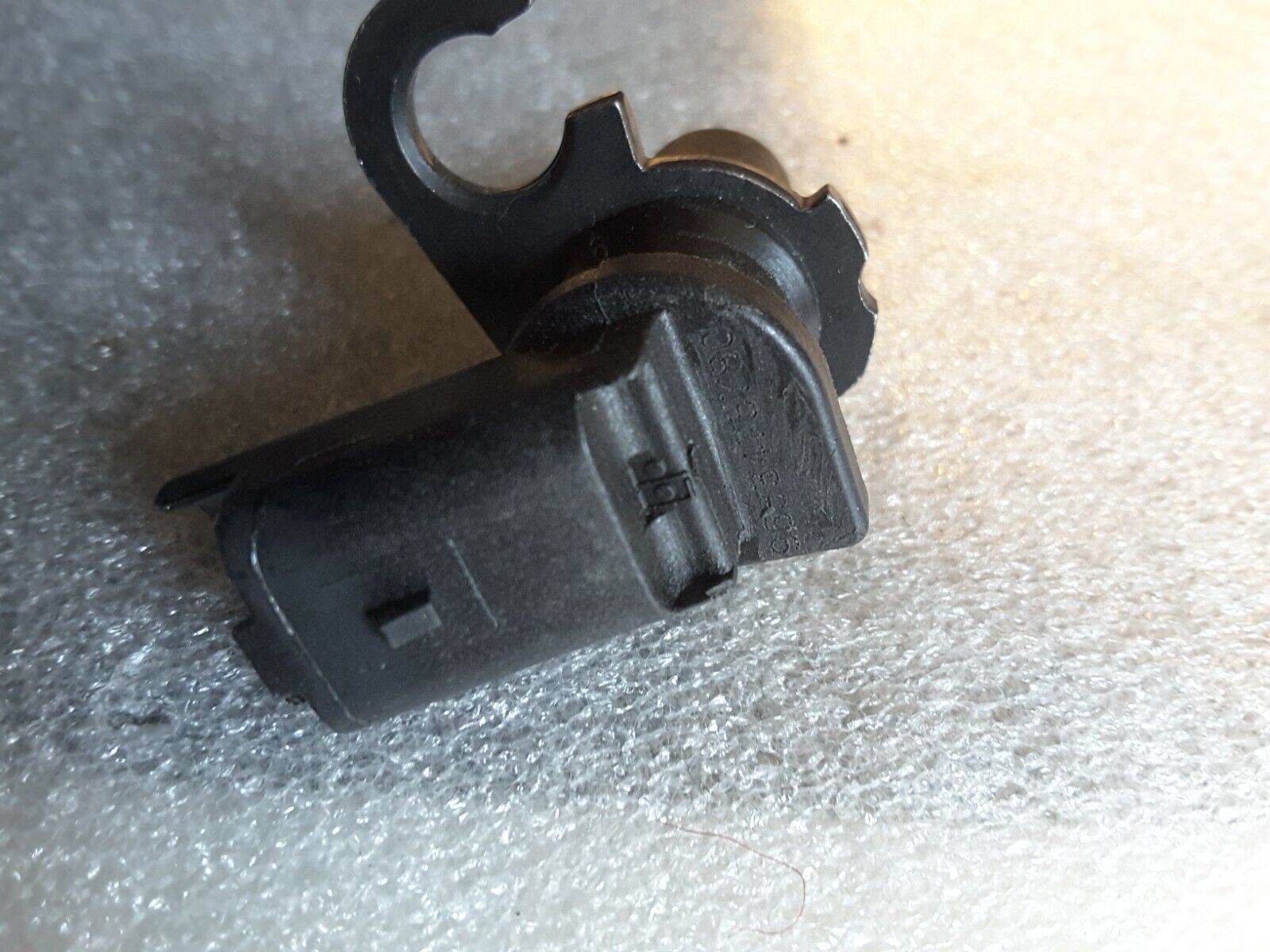 Kurbelwelle Sensor Impulsgeber Hella Citroen Berlingo C4 I Xsara Peugeot 307 NEU