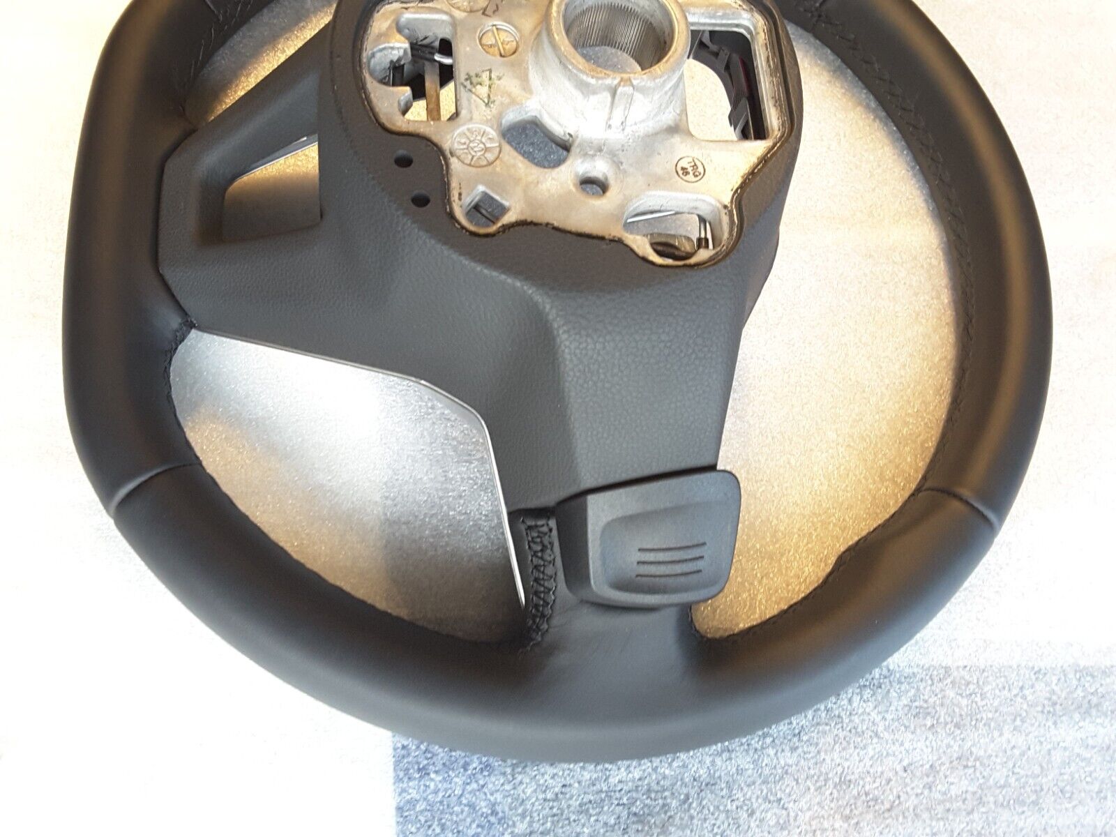 Volante multifunción VW Golf R32 GTI Rabbit cuero calefactable 5H0419089GA.