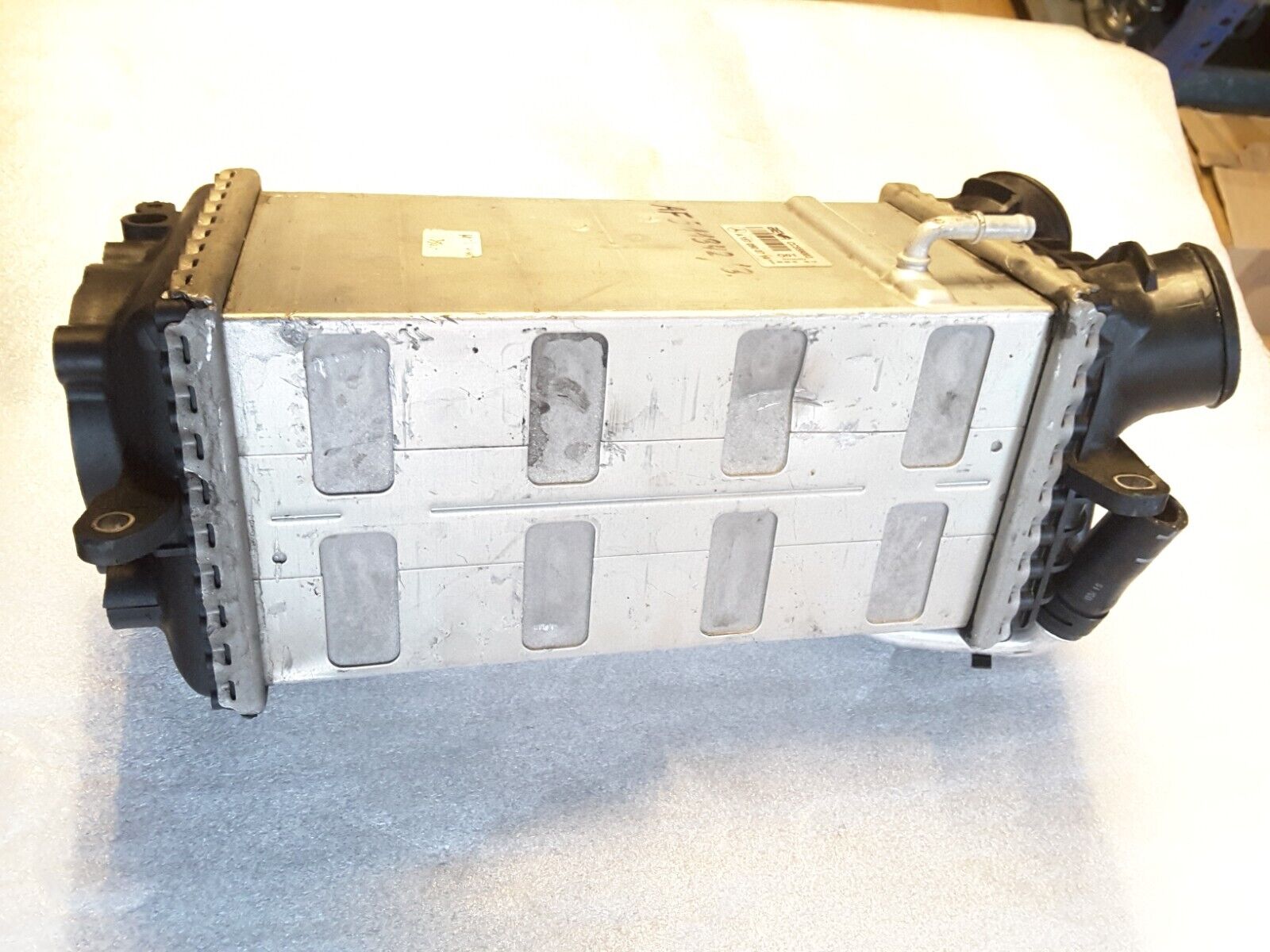 Ladeluftkühler Original Mercedes ML GL GLS GLE 63 AMG , A1570900714