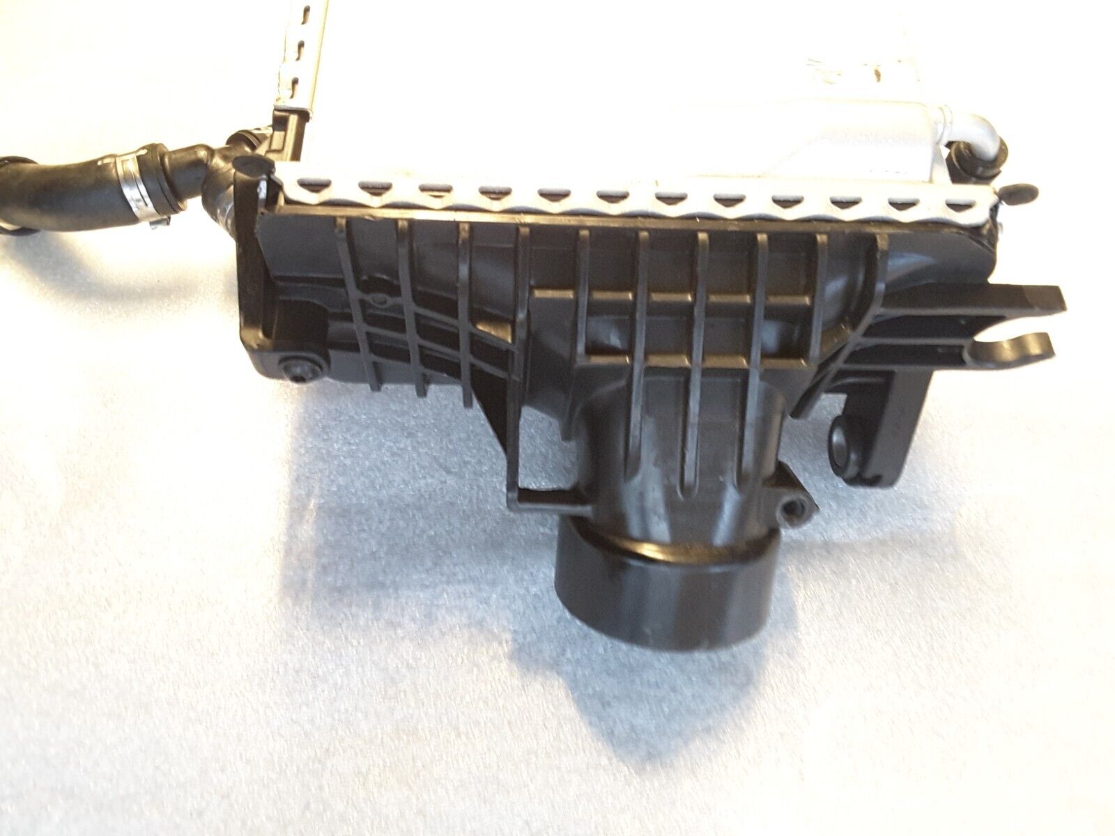 Ladeluftkühler Original Mercedes W213 S213 E-Klasse 6540904601, A6540108711