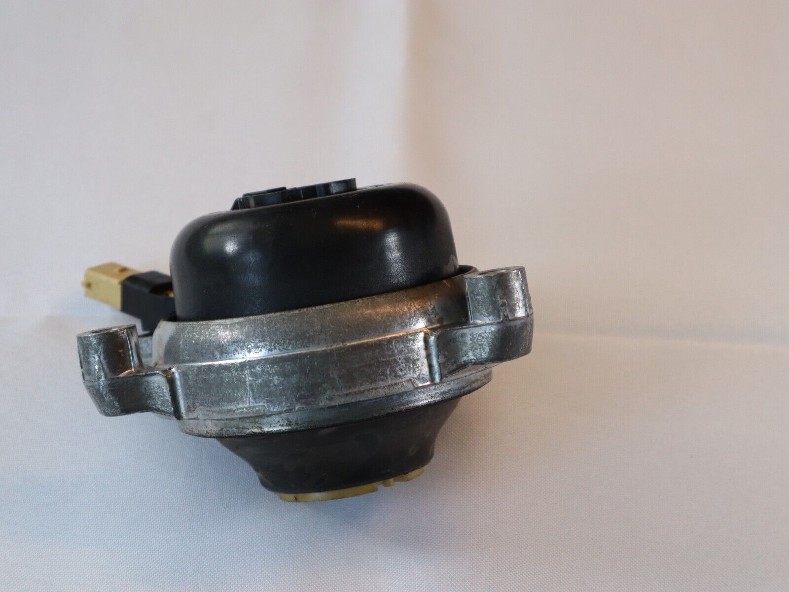 Soporte de motor derecho Original Audi A8 4N Hydrolager V6 4M0399152Q.