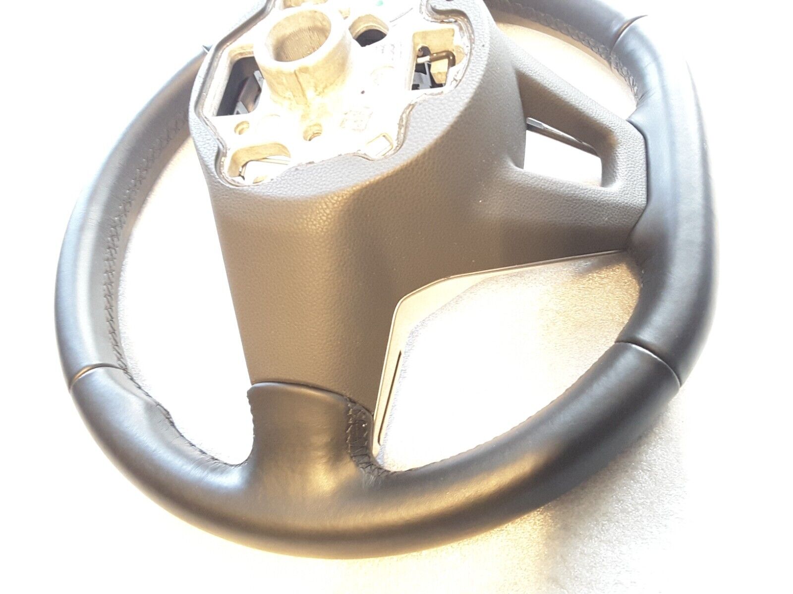 Volante multifunción con calefacción ACC VW Golf 8 VIII Cuero negro líquido.