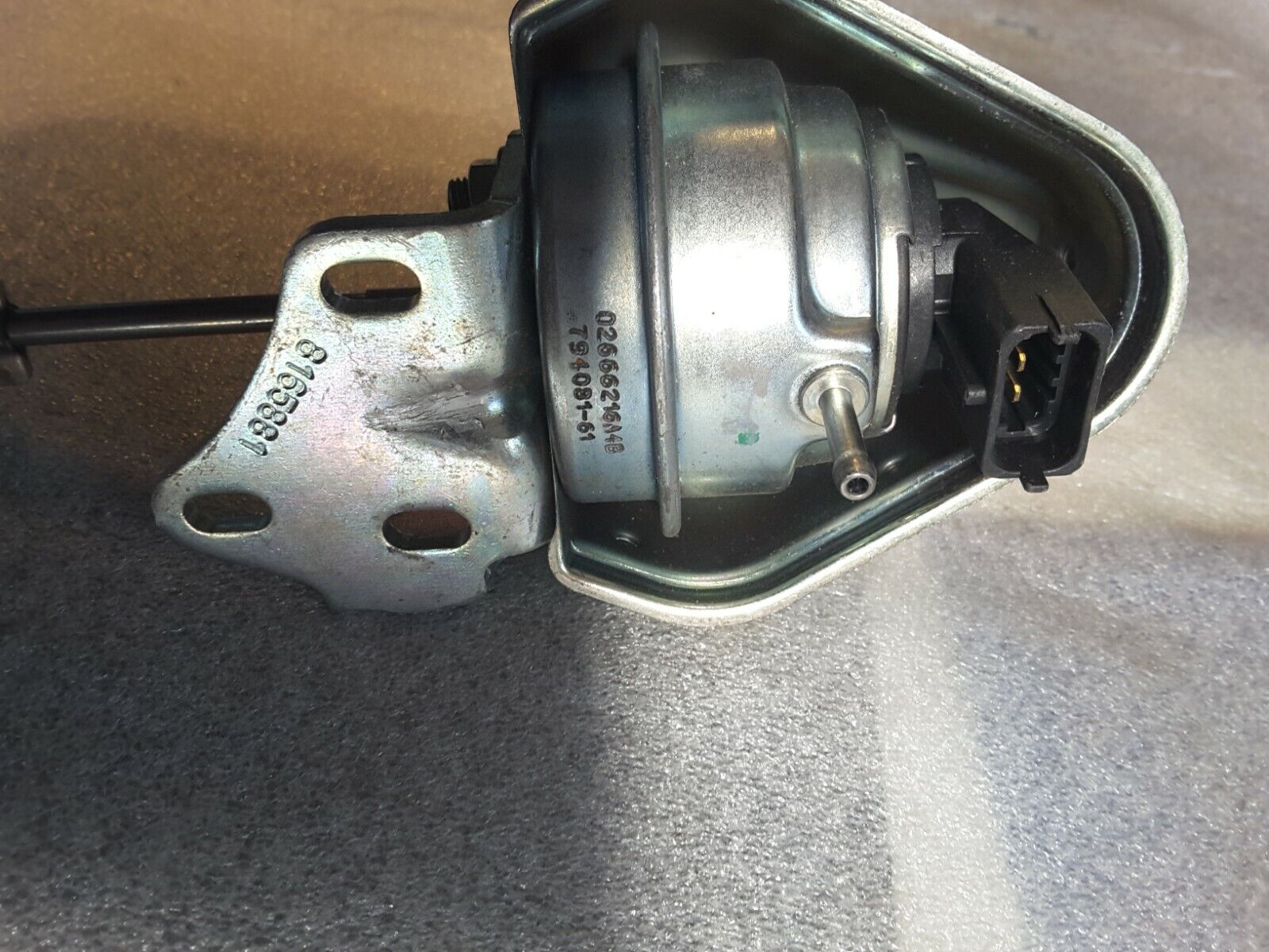 Druckdose Turbolader Steuergerät Original Garrett 794081-61 Neu.