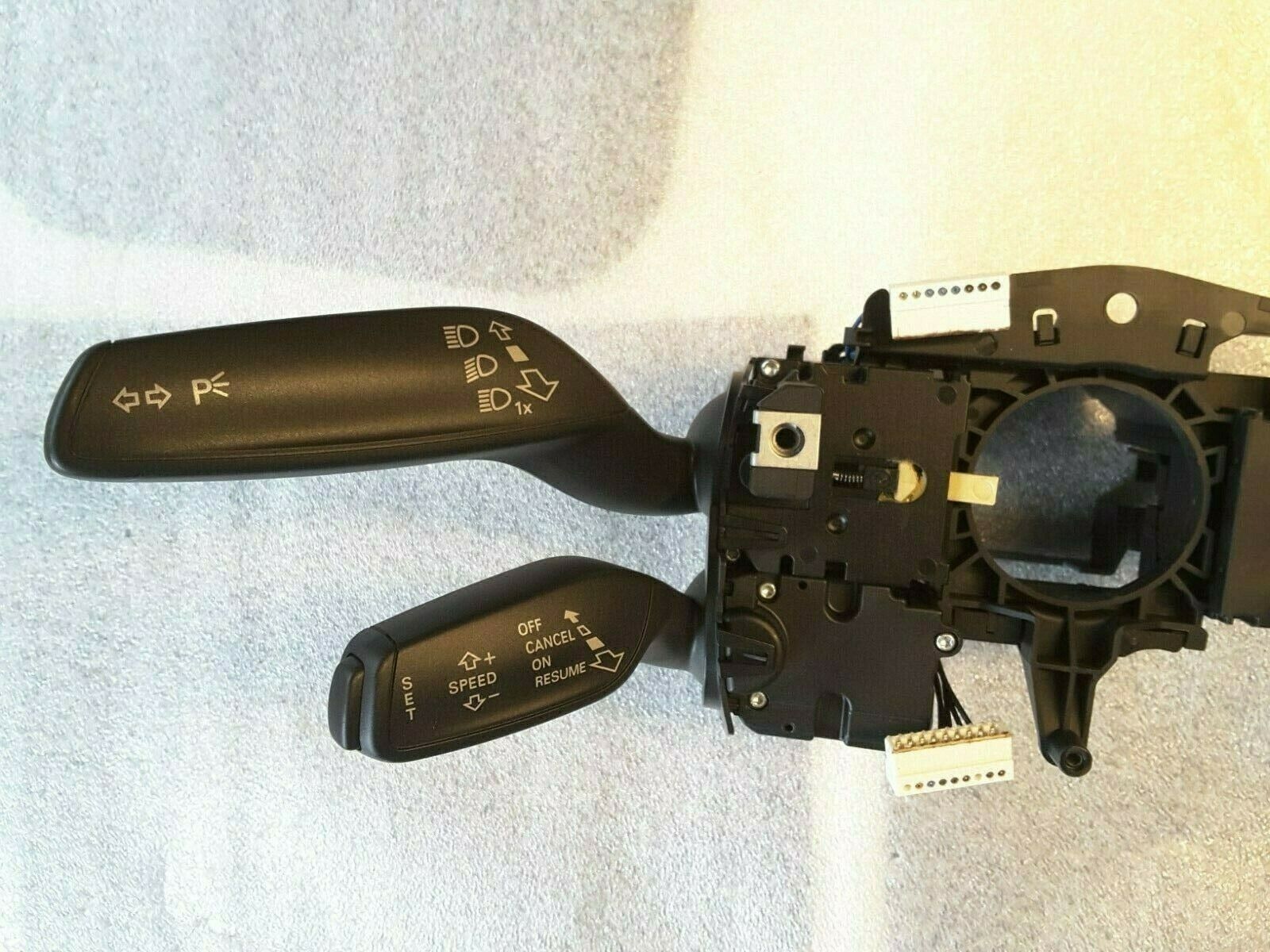 Lenkstockschalter Blinker Wischer Tempomat Original VW, 8V0953521B NEU.