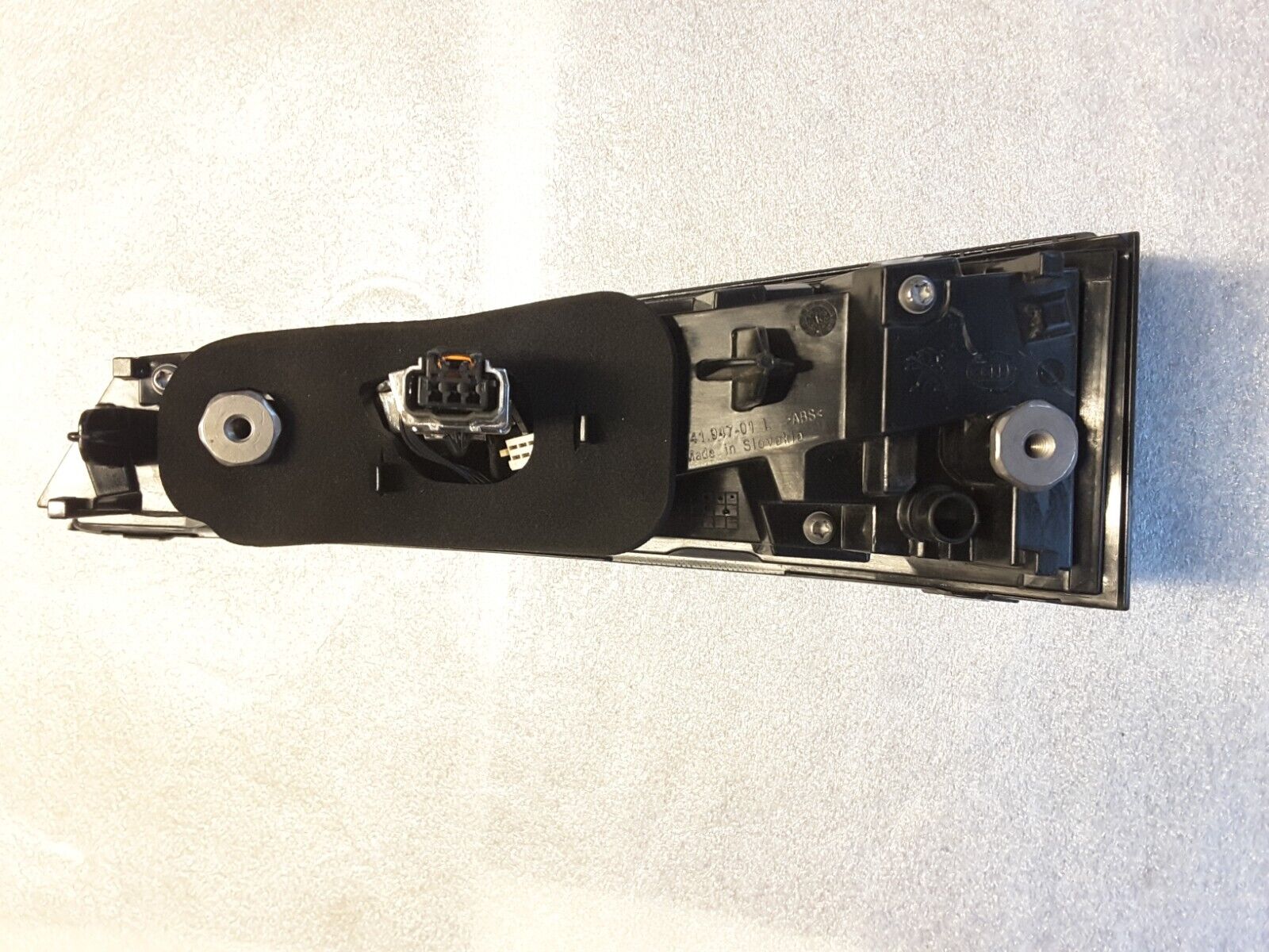 Luz trasera LED Original Peugeot 308 SW Izquierda 9835300480