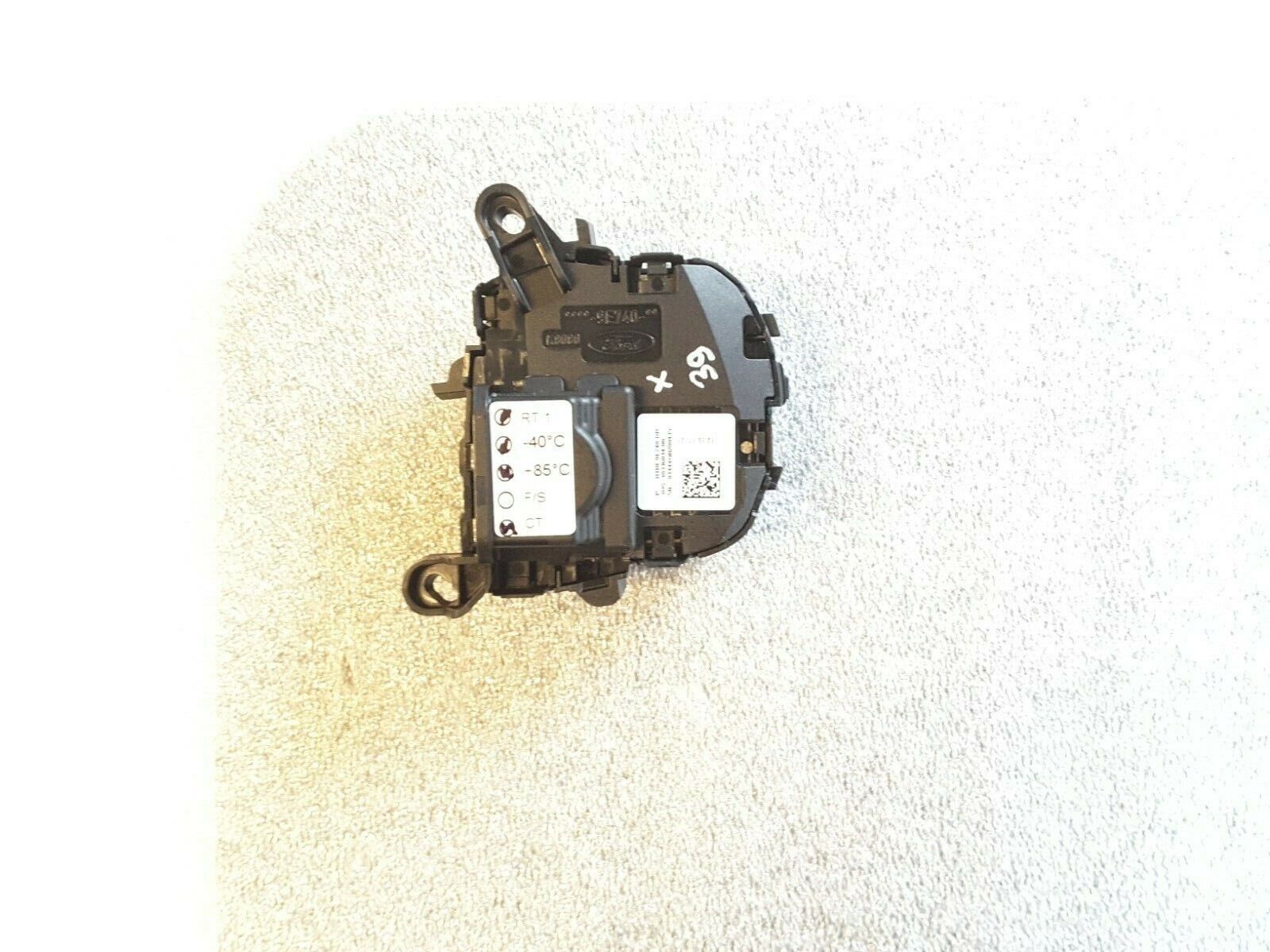 Botones multifunción para volante con ordenador de a bordo, Original Ford Fiesta H1BT-9E740-DB