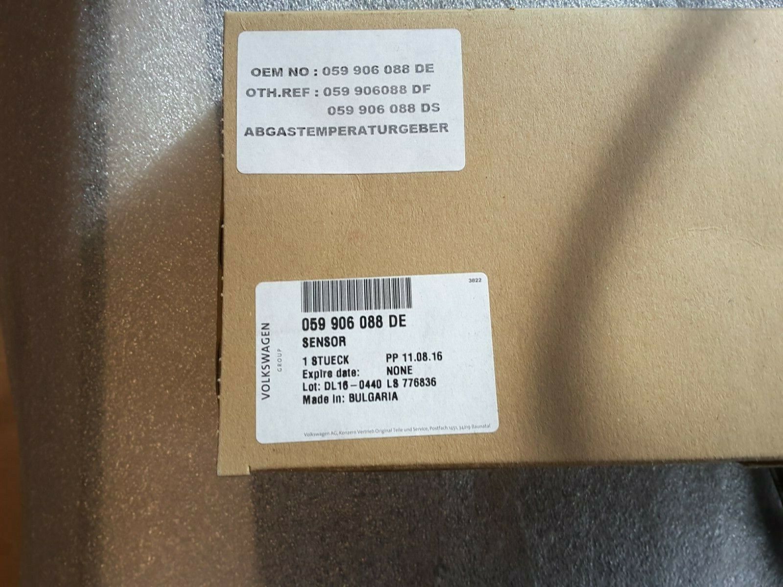 Abgastempreaturfühler Lambdasonde Original VW, Audi TDI 059906088DE NEU.