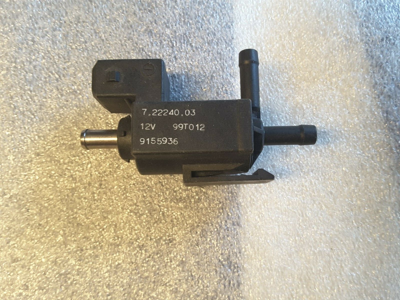 Válvula magnética Original Pierburg Volvo C70, 9155936 Coupe 13726V-068 Nueva.