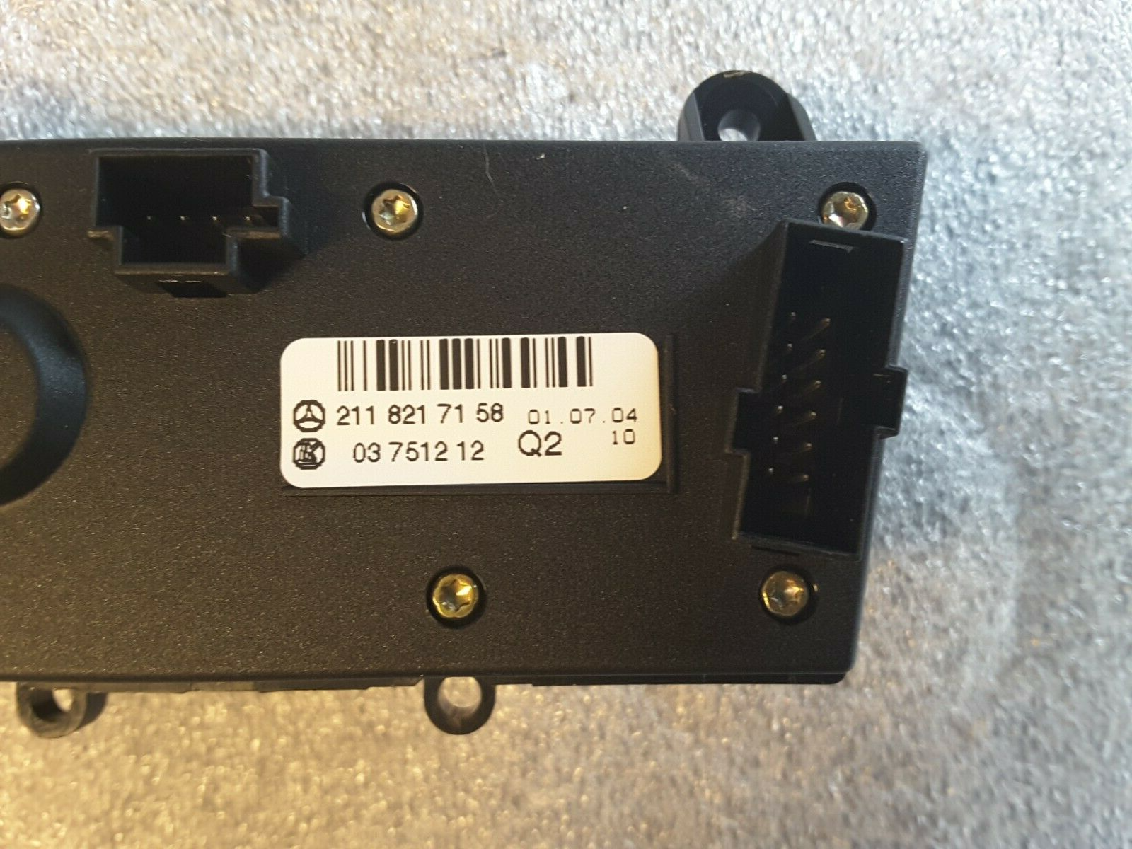 Schalterblock Airmatic Fahrwerk Original Mercedes-Benz W211 E-Klasse CLS W219