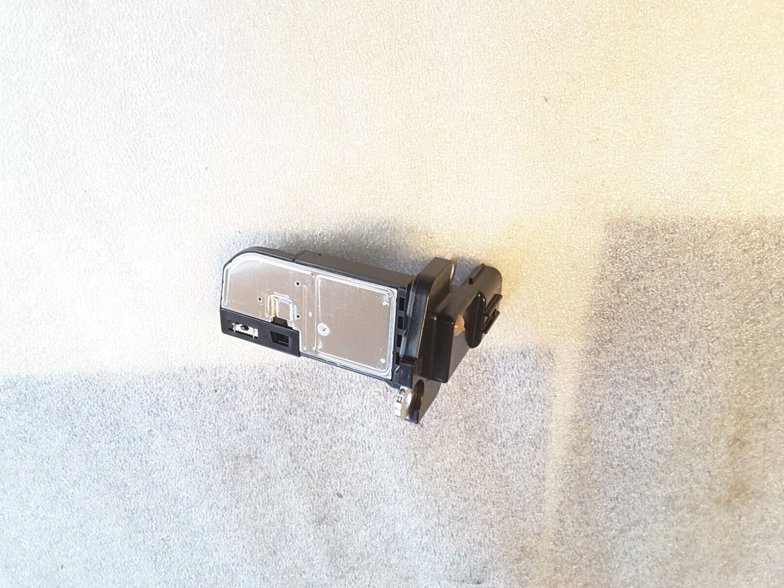 Medidor de masa de aire Hitachi Original GM Insignia B, Antara, Chevrolet 22752508 Nuevo.