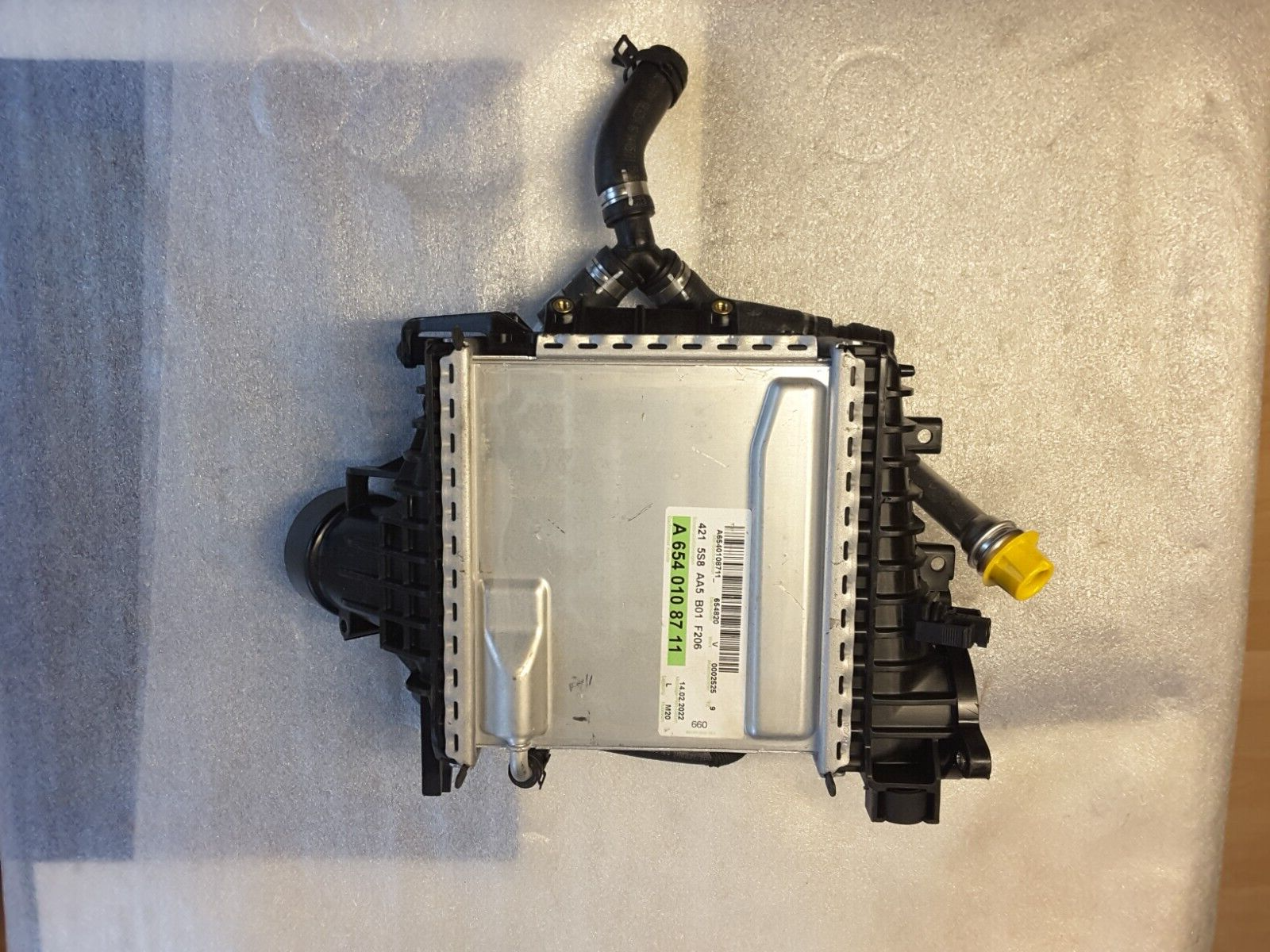 Ladeluftkühler Original Mercedes W213 S213 E-Klasse 6540904601, A6540108711