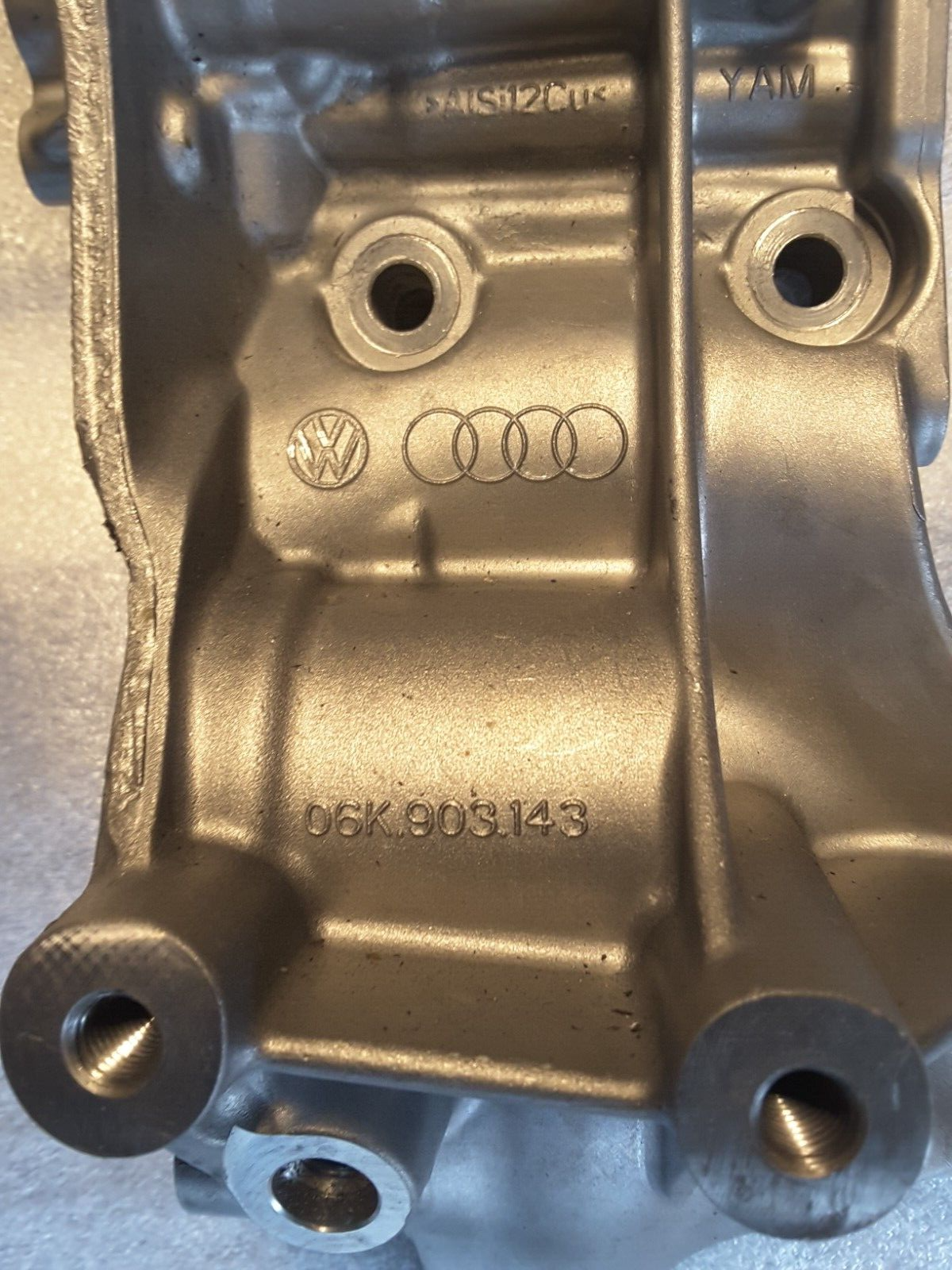 Ölfiltergehäuse Original Audi Q3, 06K903143 8U 2.0 TFSI, A4 B7 2,0 TFSI