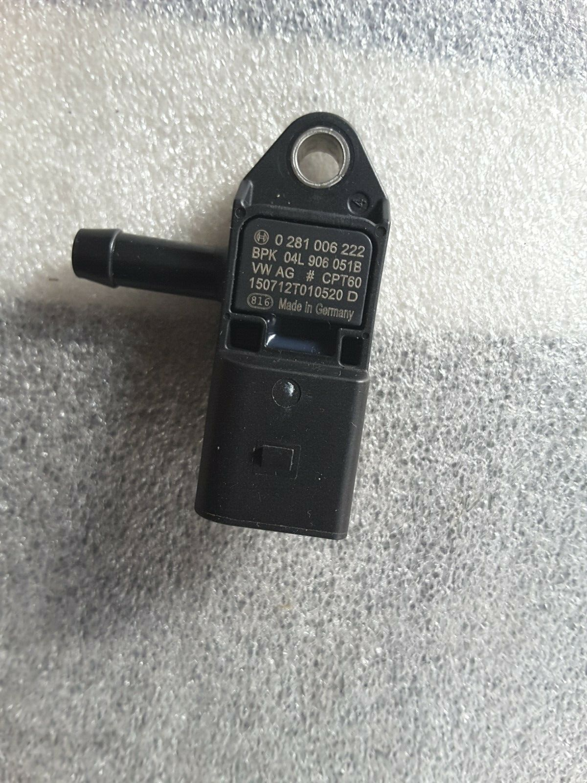 Ladedrucksensor Abgasdruck Original VW Audi Seat Skoda 2.0 TDI 04L906051B NEU.