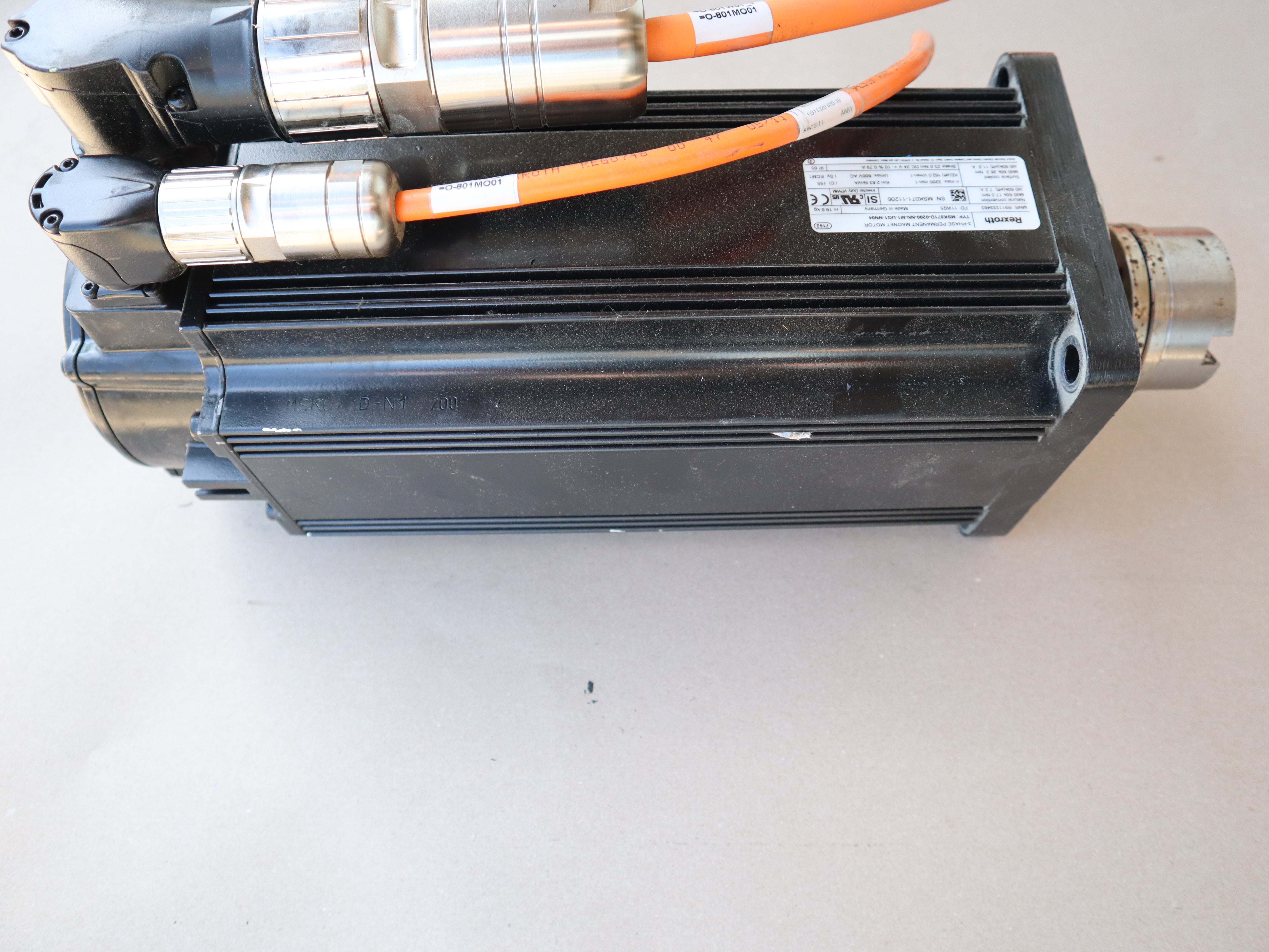 Rexroth 3-PH Permanet Magnet Motor MSK071D-0200-NN-M1-UG1-NN04 Gebraucht