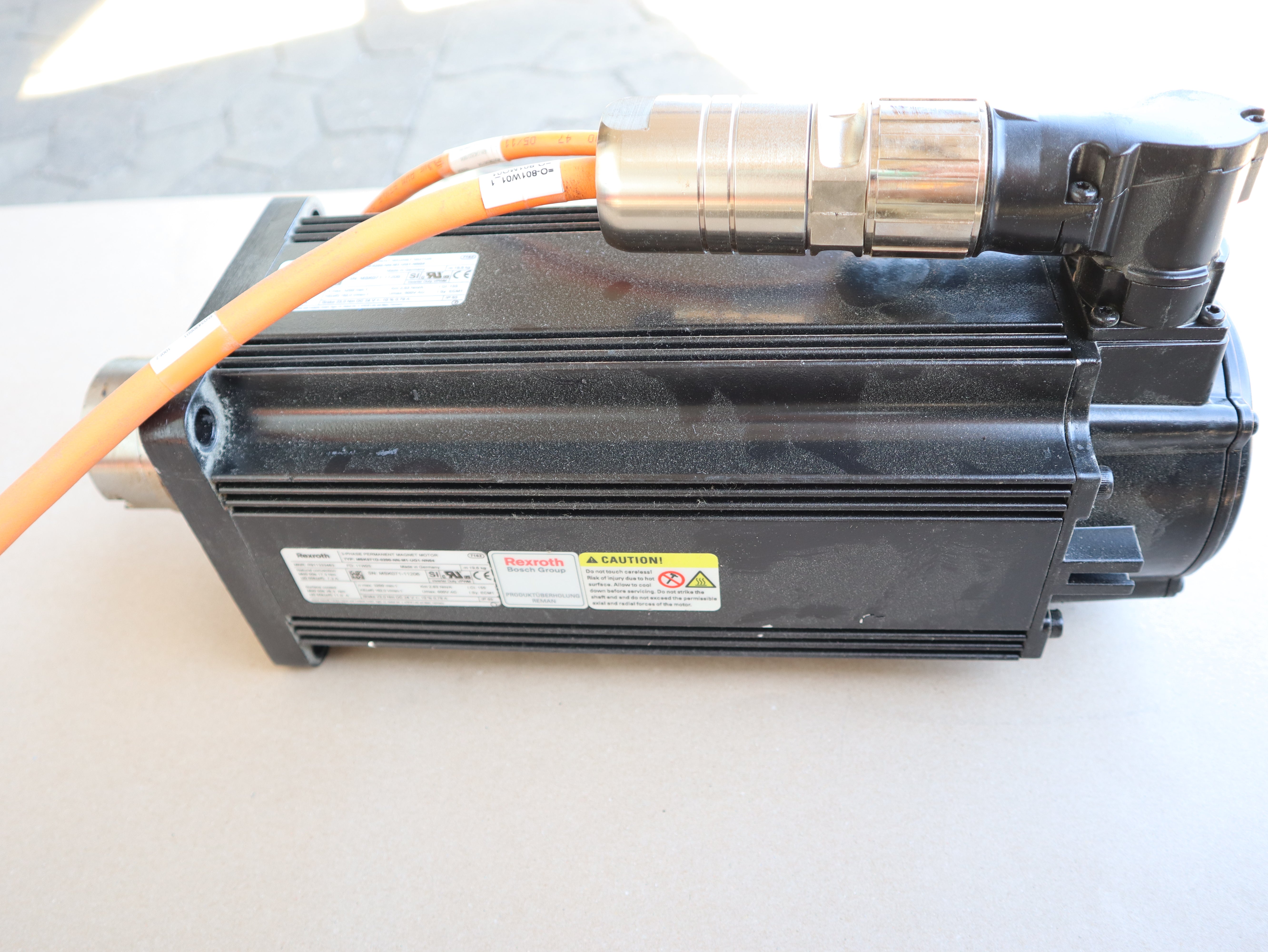 Rexroth 3-PH Permanet Magnet Motor MSK071D-0200-NN-M1-UG1-NN04 Gebraucht