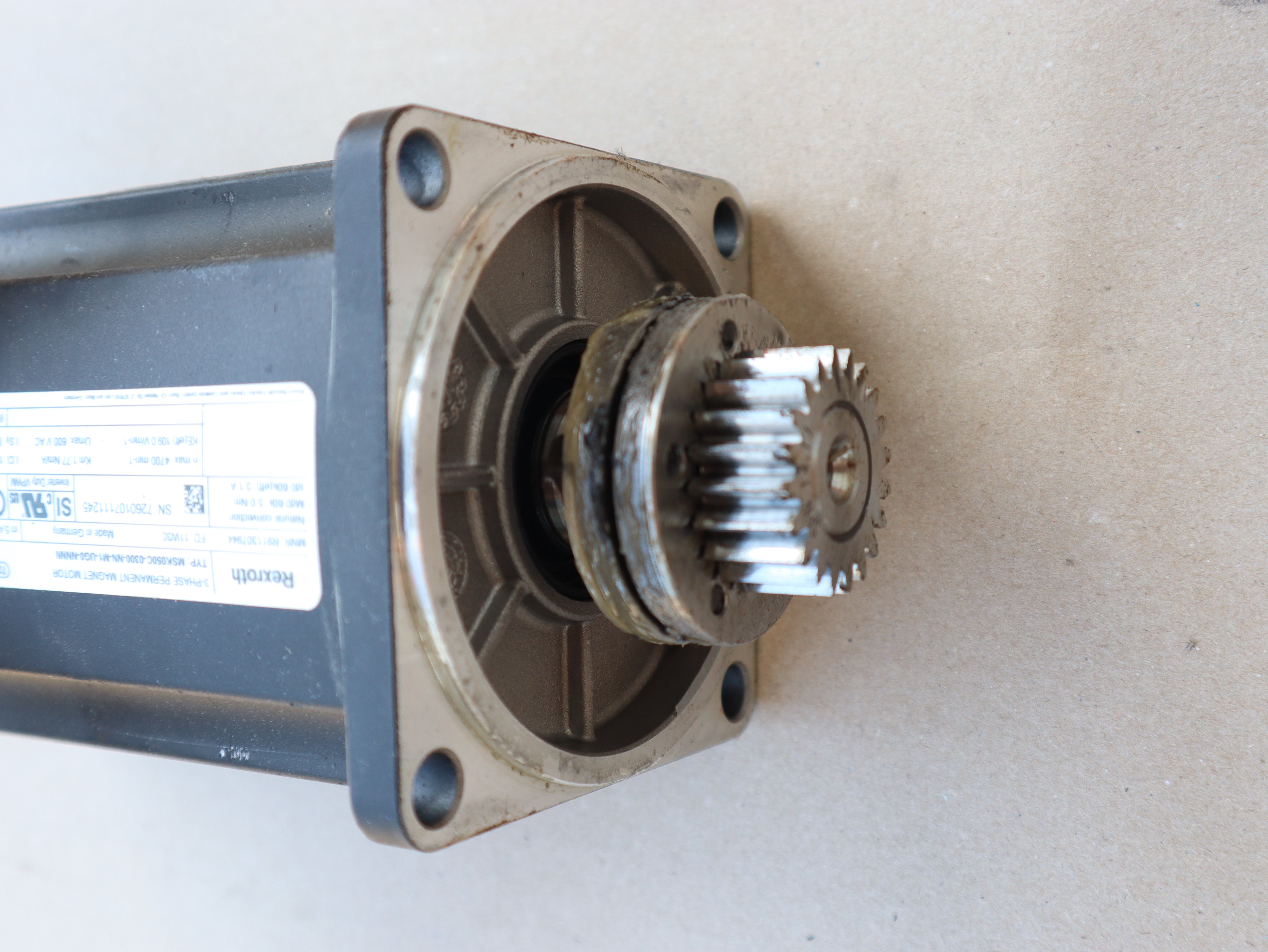 REXROTH 3-PH Permanent Magnet Motor MSK050C-0300-NN-M1-UG0-NNNN