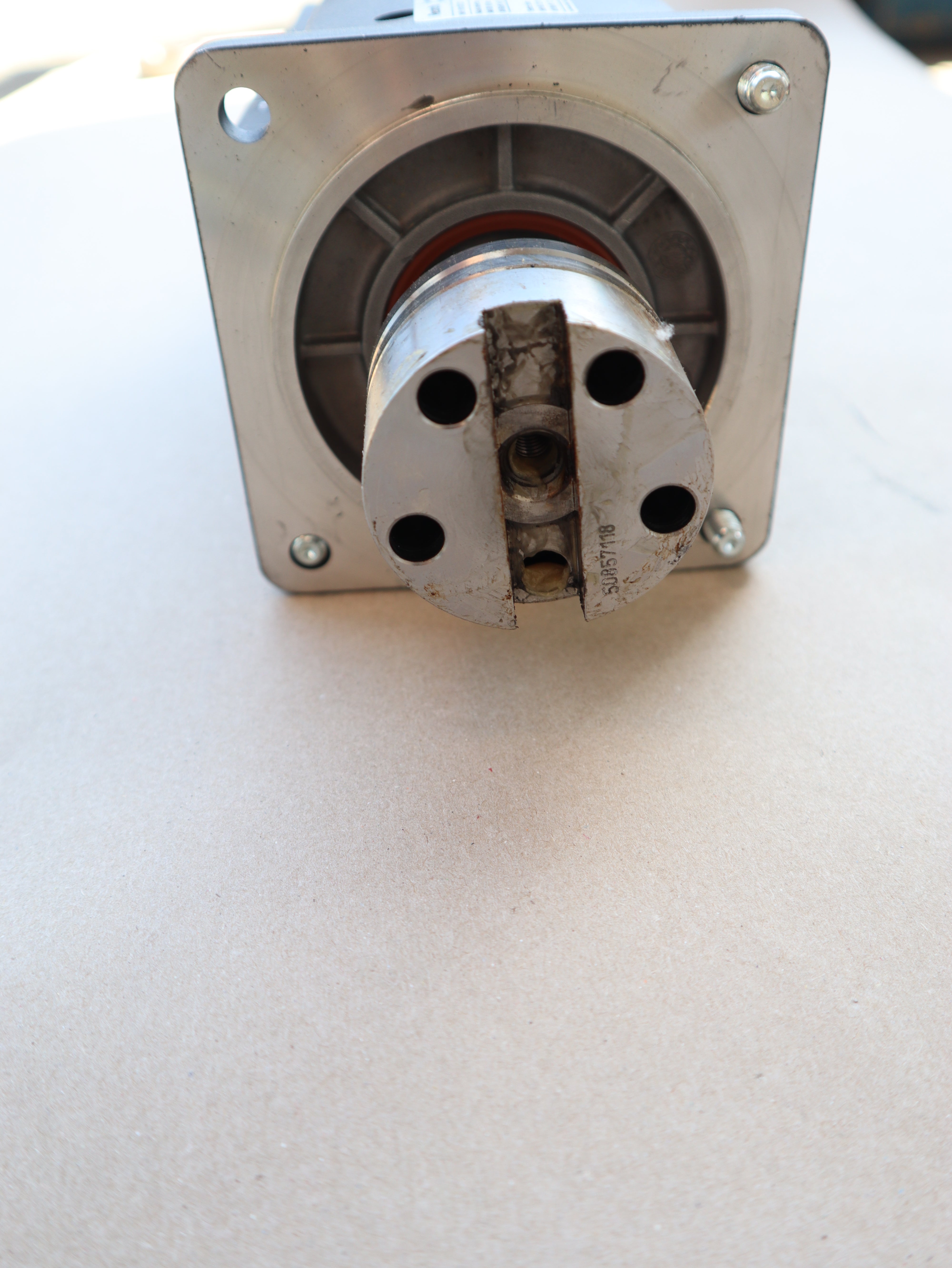 Rexroth 3-PH Permanent Magnet Motor MSK060C-0300-NN-M1-UG1-NNNN Gebraucht