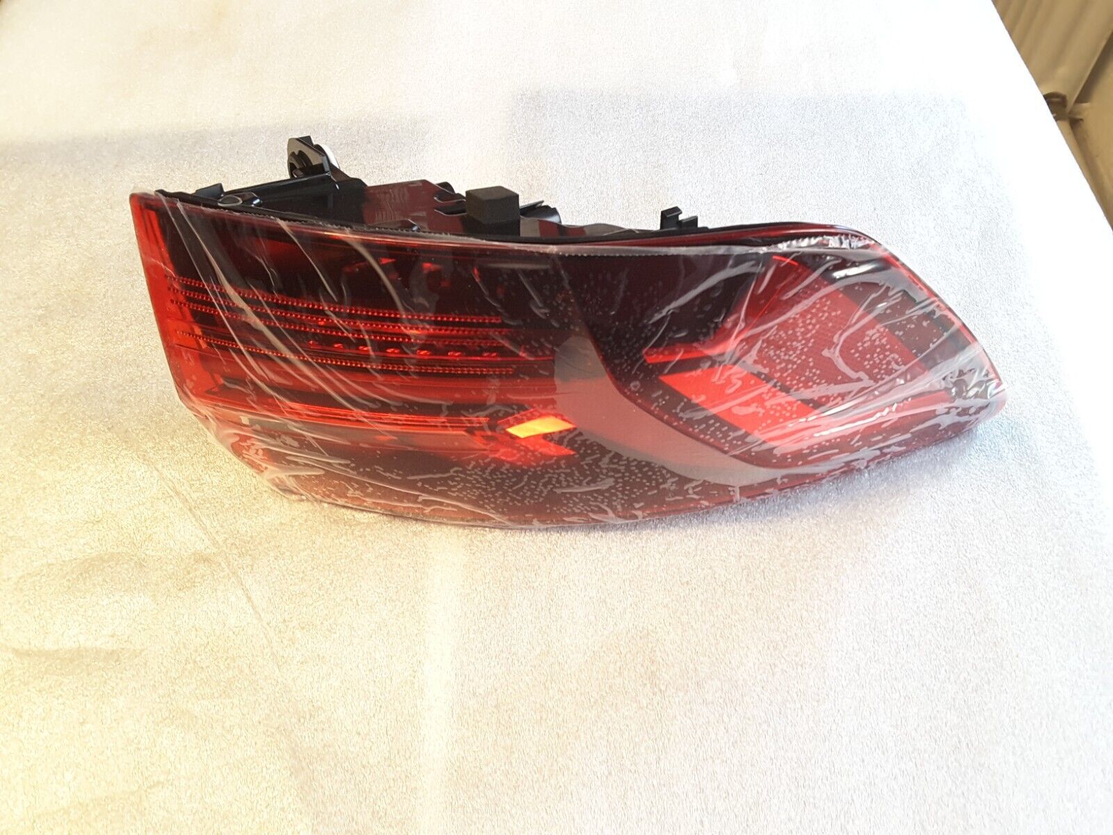 Rear light LED original AUDI A4 AVANT (8W9) OUTSIDE LEFT 8W9945091AB