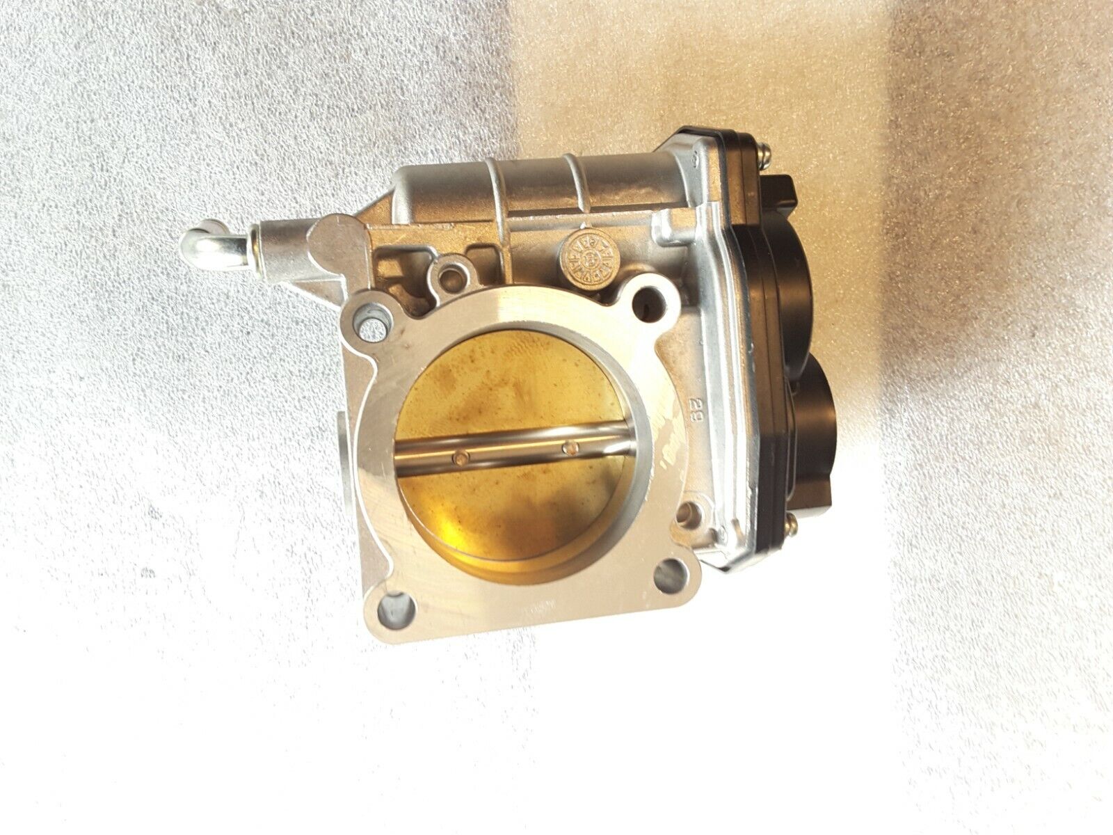 Throttle body throttle body HITACHI ,NISSAN Qashqai X-Trail 2.0L 2007-