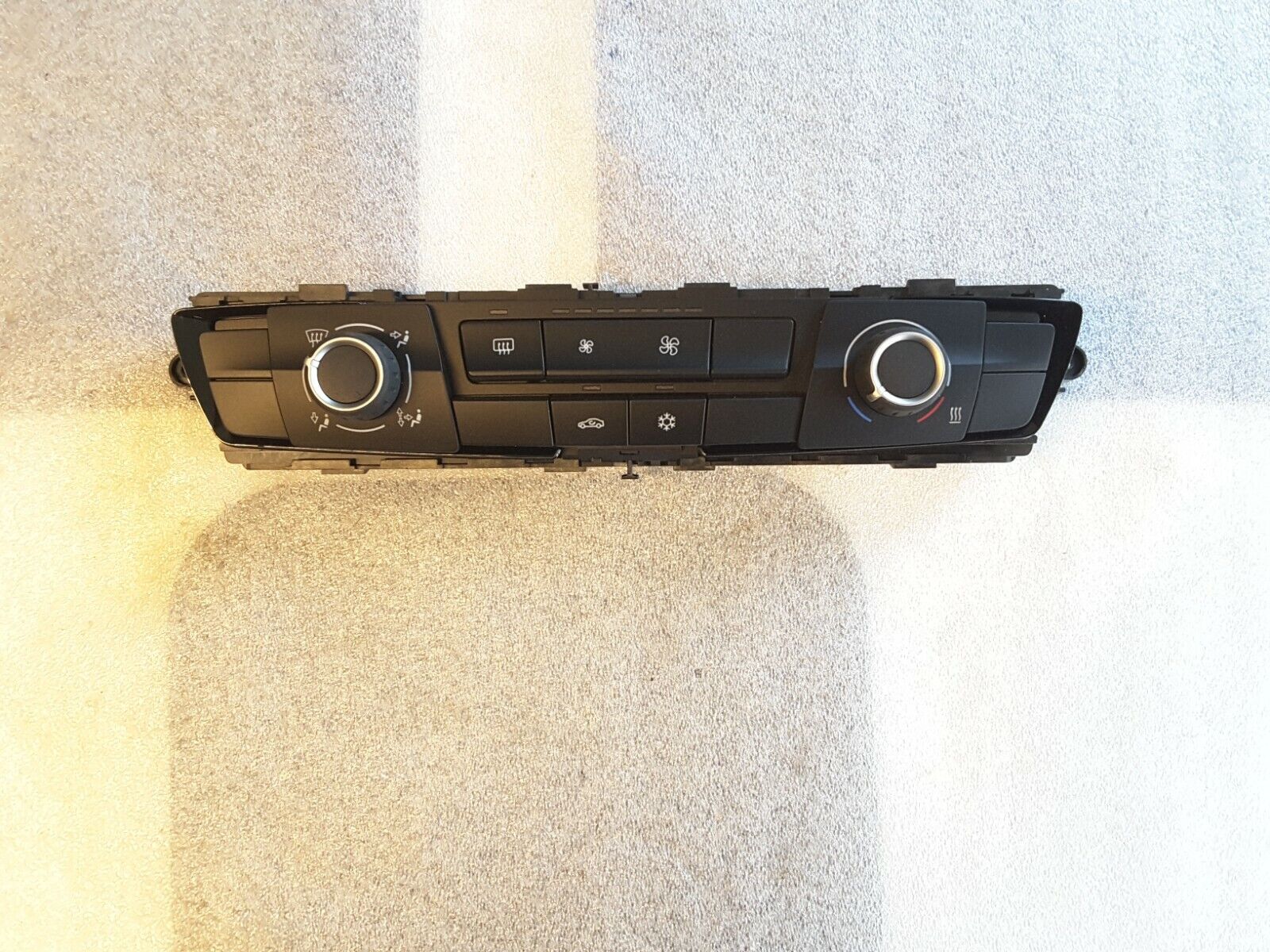 Climate control heating control unit Control A/C Audio BMW 1 Series 2 Series F20 F22 NEW.