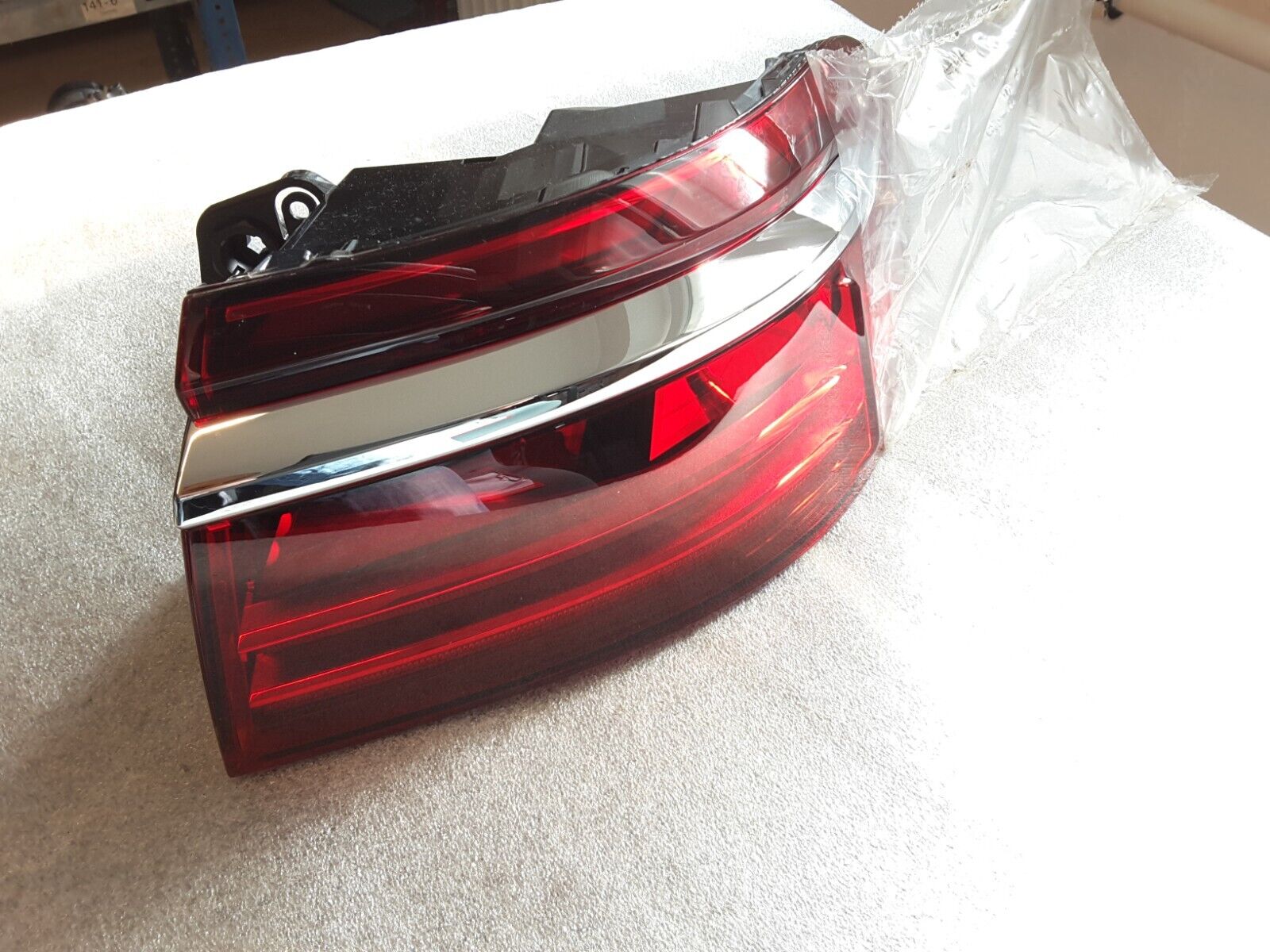 Rear light Audi A8 4N0945208M LED Right Rearlight NEW.