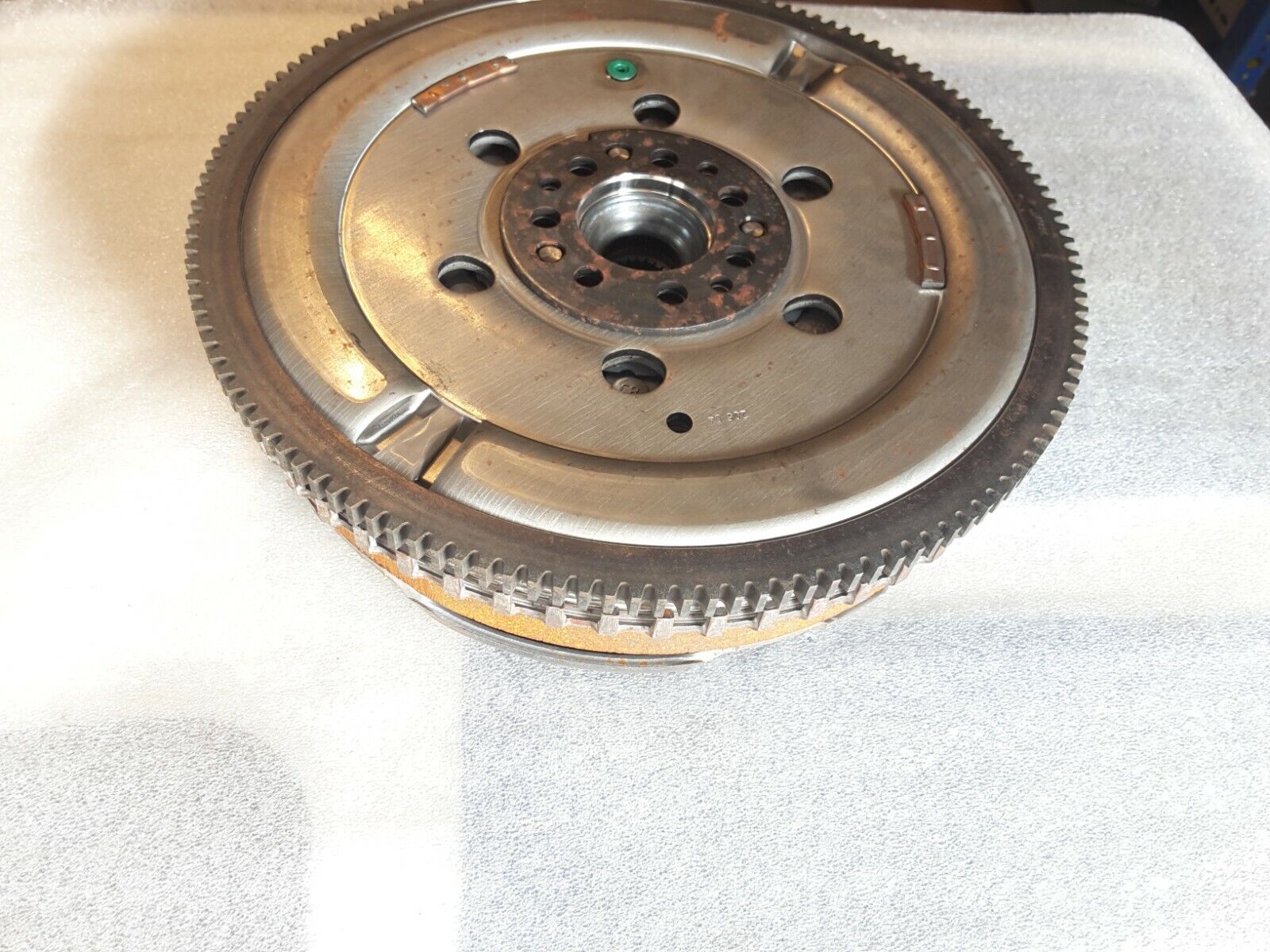 Dual mass flywheel flywheel complete Renault Scenic, Megane L01424-0G81-04