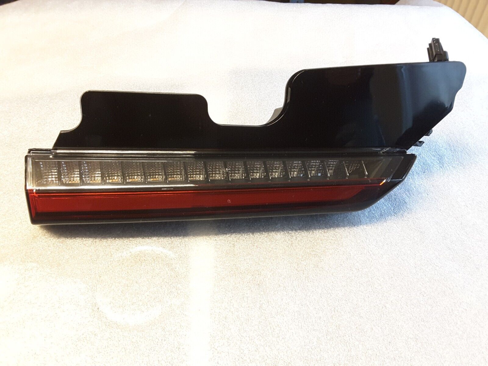 Taillight LED Original Volvo C40, 32133822 Left Rearlight